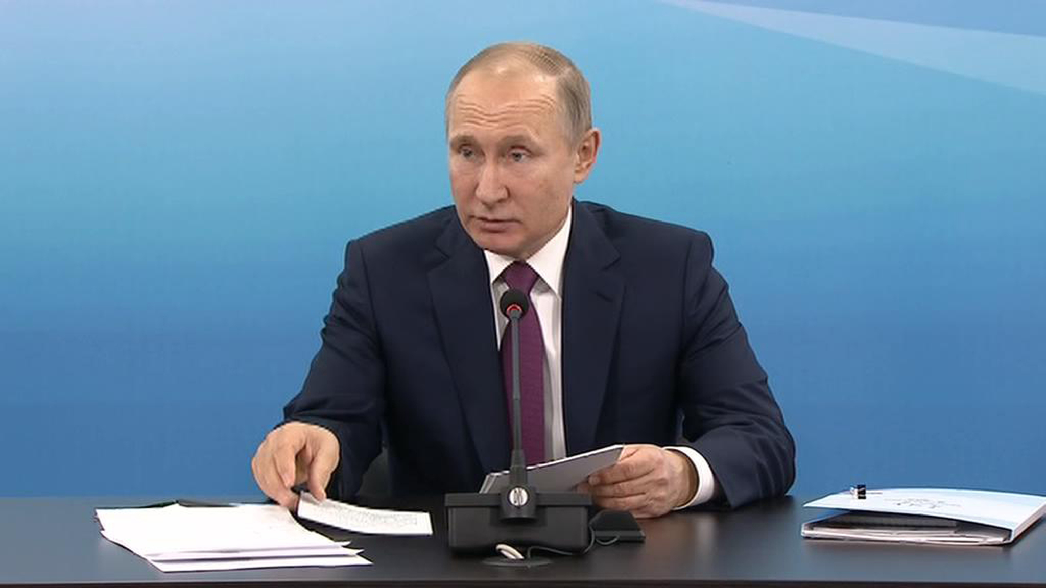 Putin Visits Krasnoyarsk to Check on Sopka Athletic Center - "Russia Remains World Sports Leader"