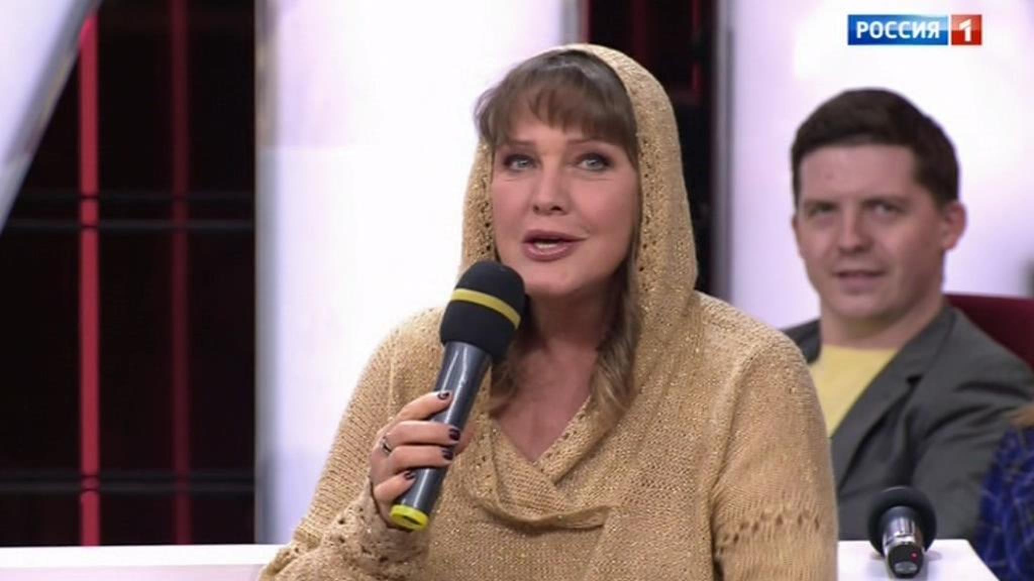 Елена Проклова: "Месть Алферовой Абдулову в клипе Серова сработала"