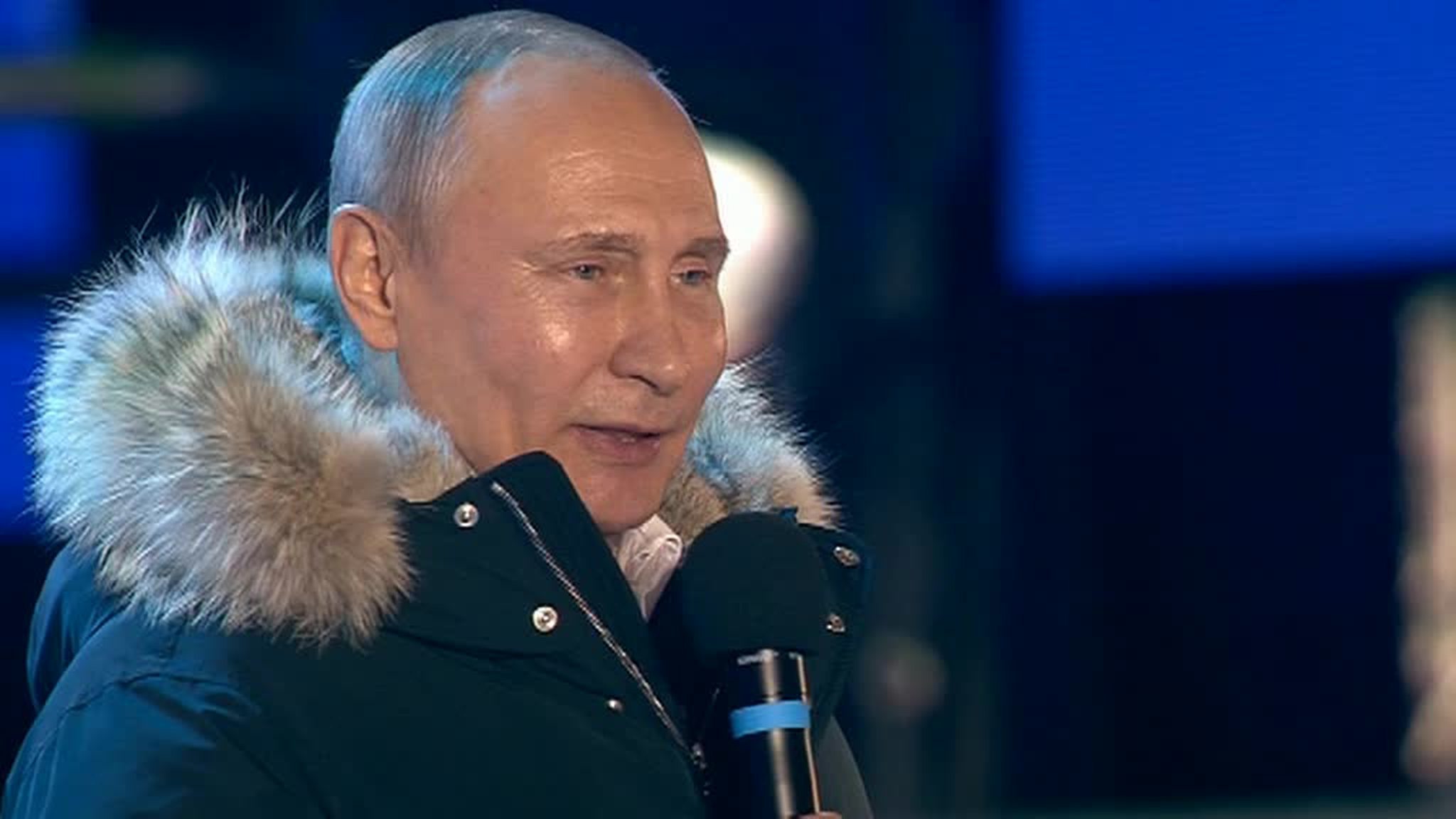 "Мы обречены на успех". Путин поблагодарил россиян за единство