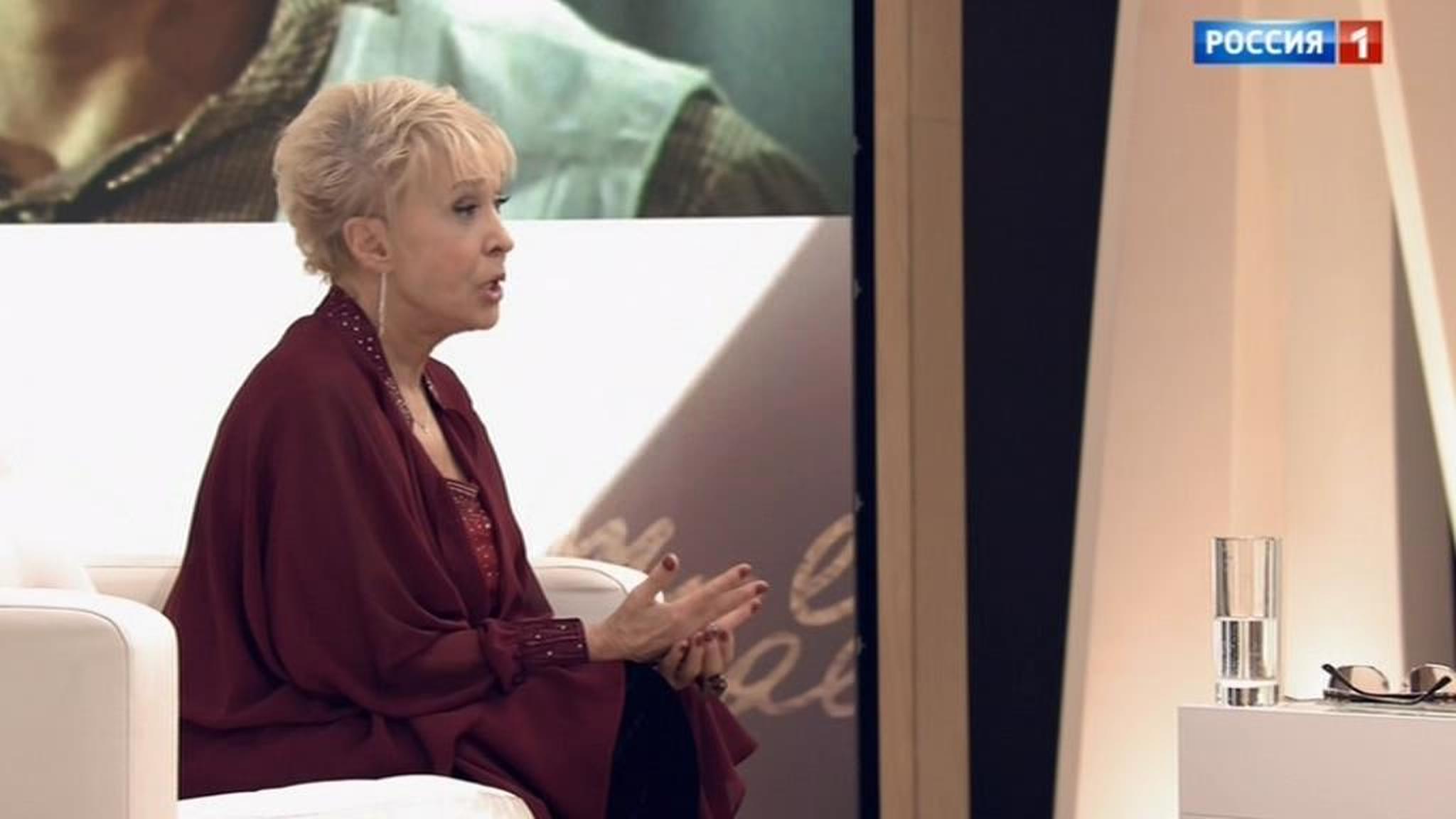 Ирина Печерникова: "Когда мы встретились с Сашей Соловьевым, у него был сын, и я попросила его вернуться в семью"