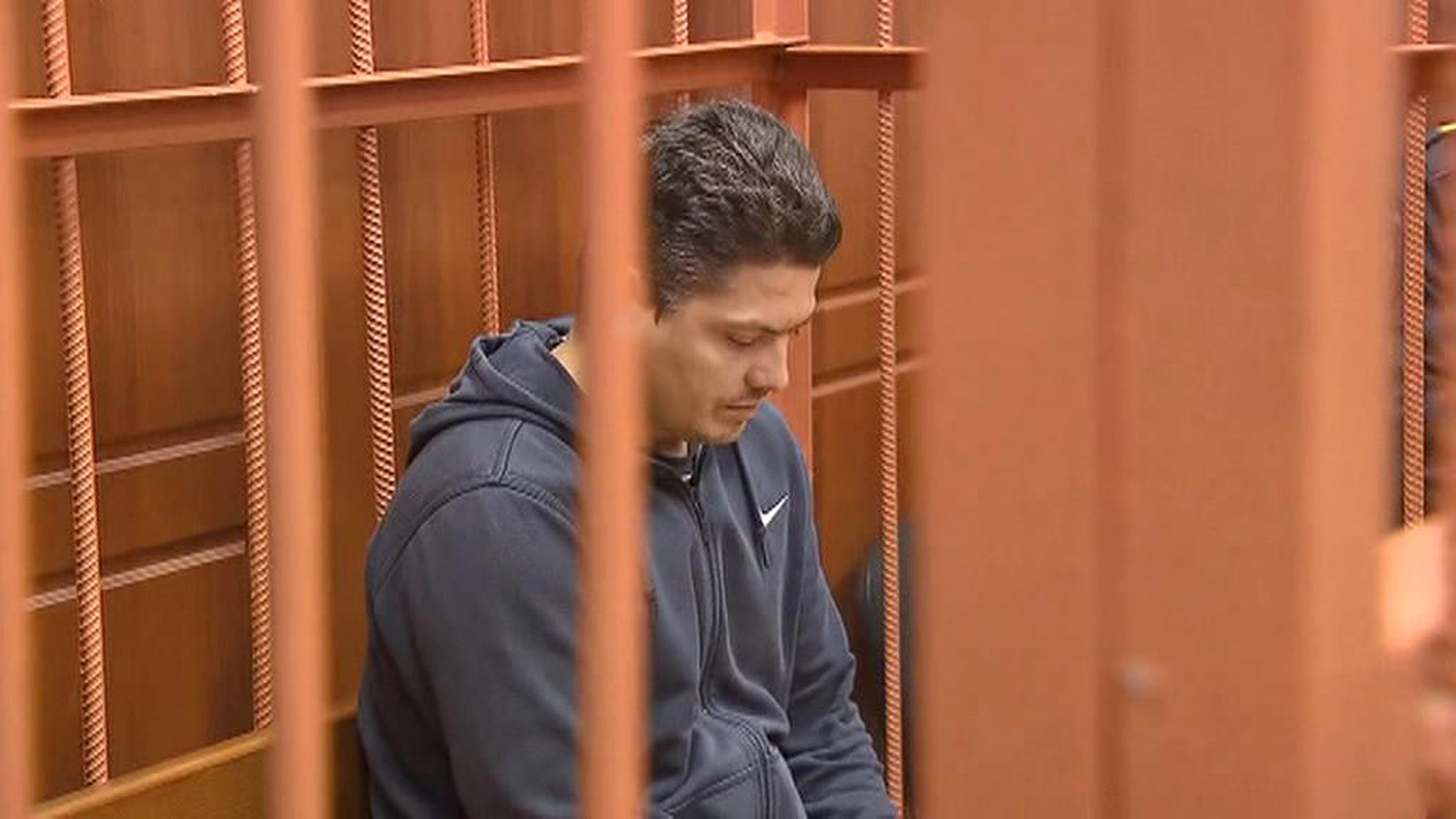 Суд оставил под стражей четырех фигурантов дела о пожаре в "Зимней вишне"