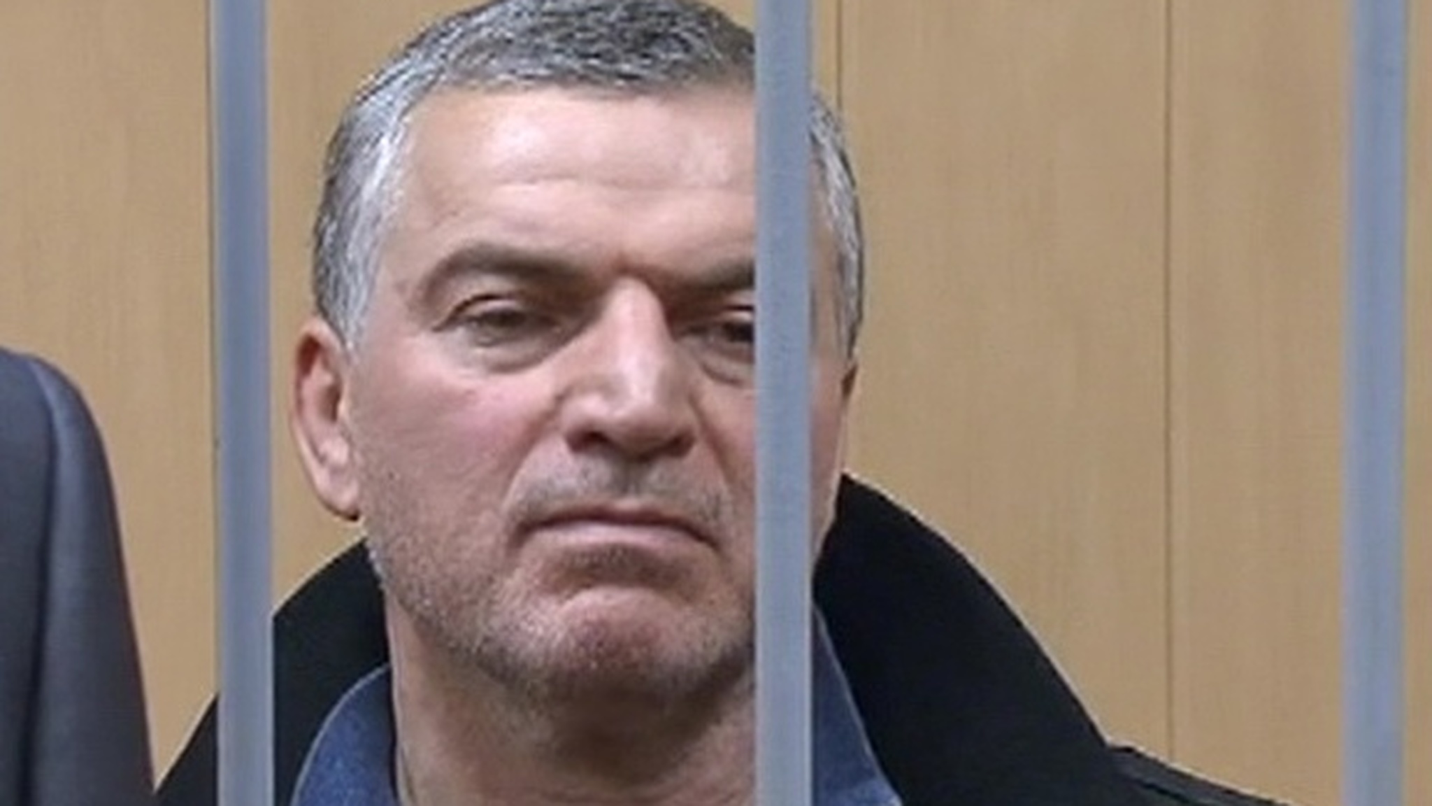 Хищения, оружие, билеты в Майами: Магомедов и Максидов арестованы