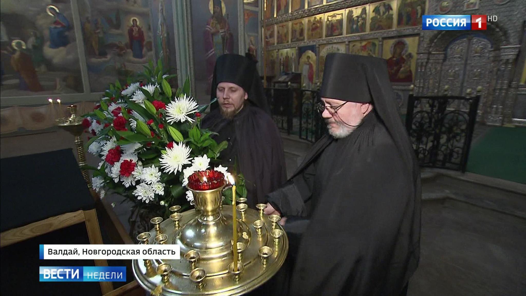 Christ is Risen - Russia: Last Major Christian Country in the World Celebrates Birth of Son of God