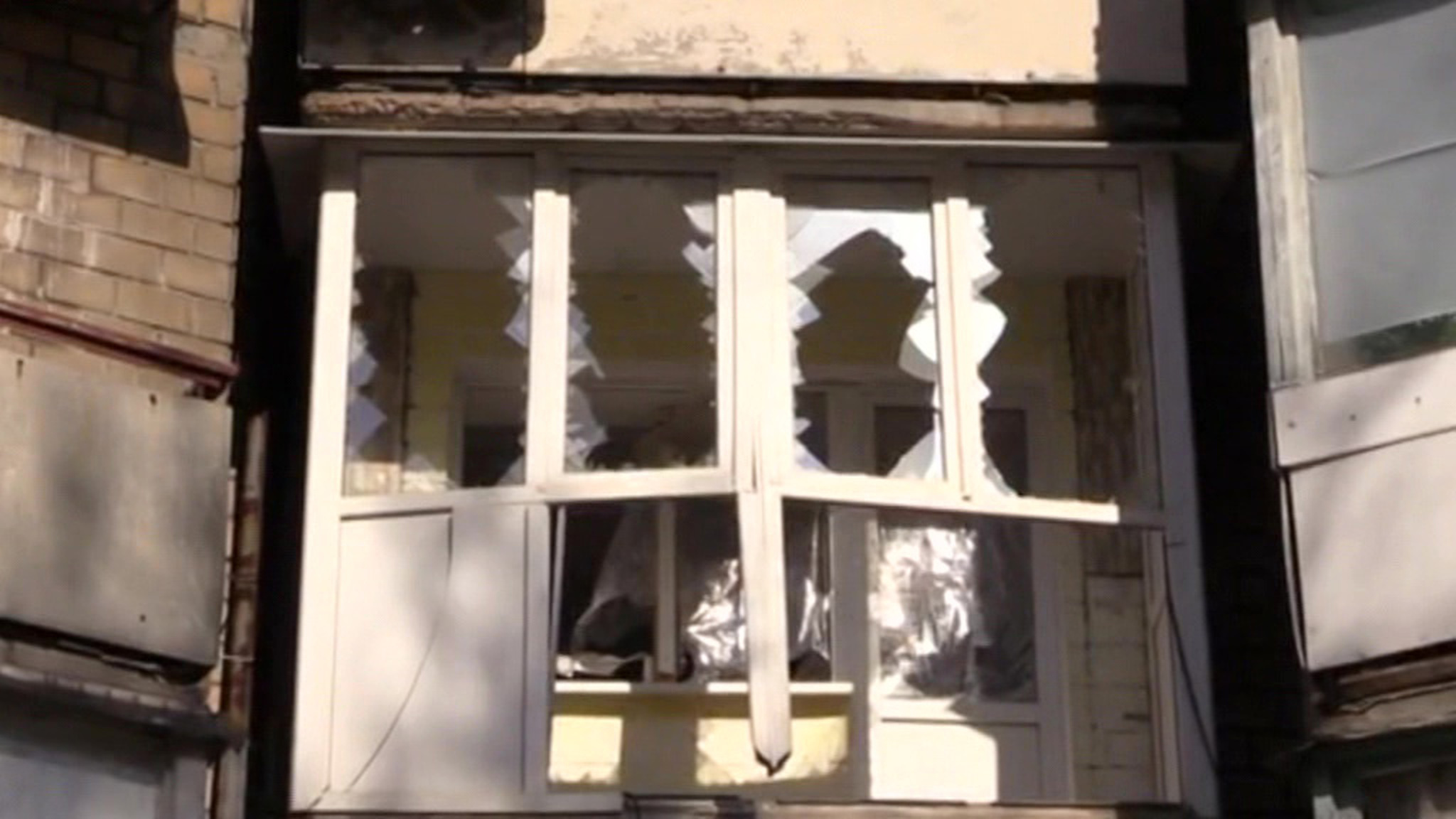 Easter Ceasefire Ends With a Bang: Kiev Shells Donetsk, While Russia Occupied in Syria