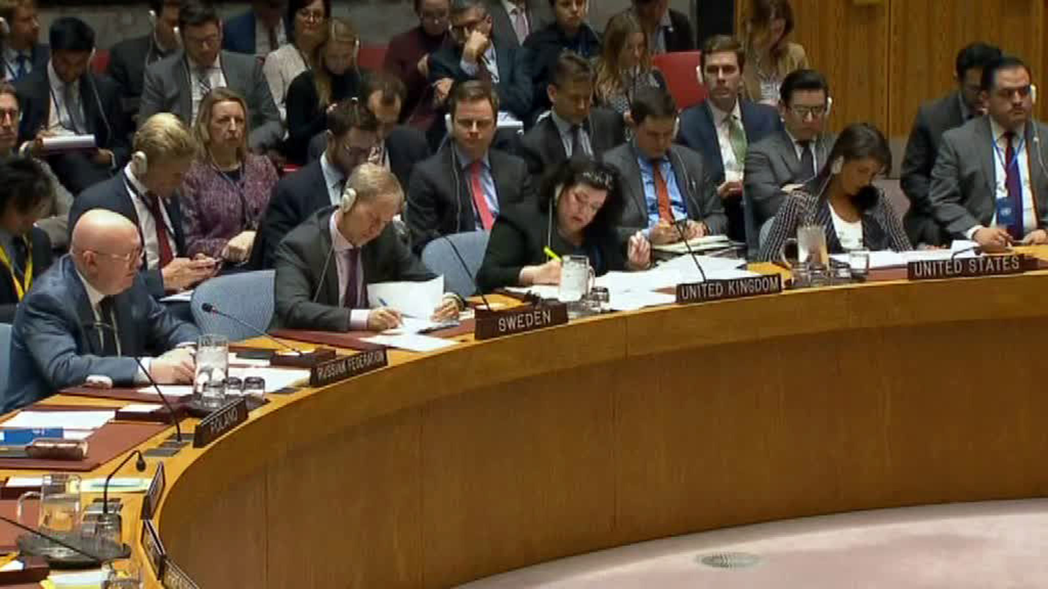 Россия настойчиво призывает Совбез ООН провести расследование по Сирии