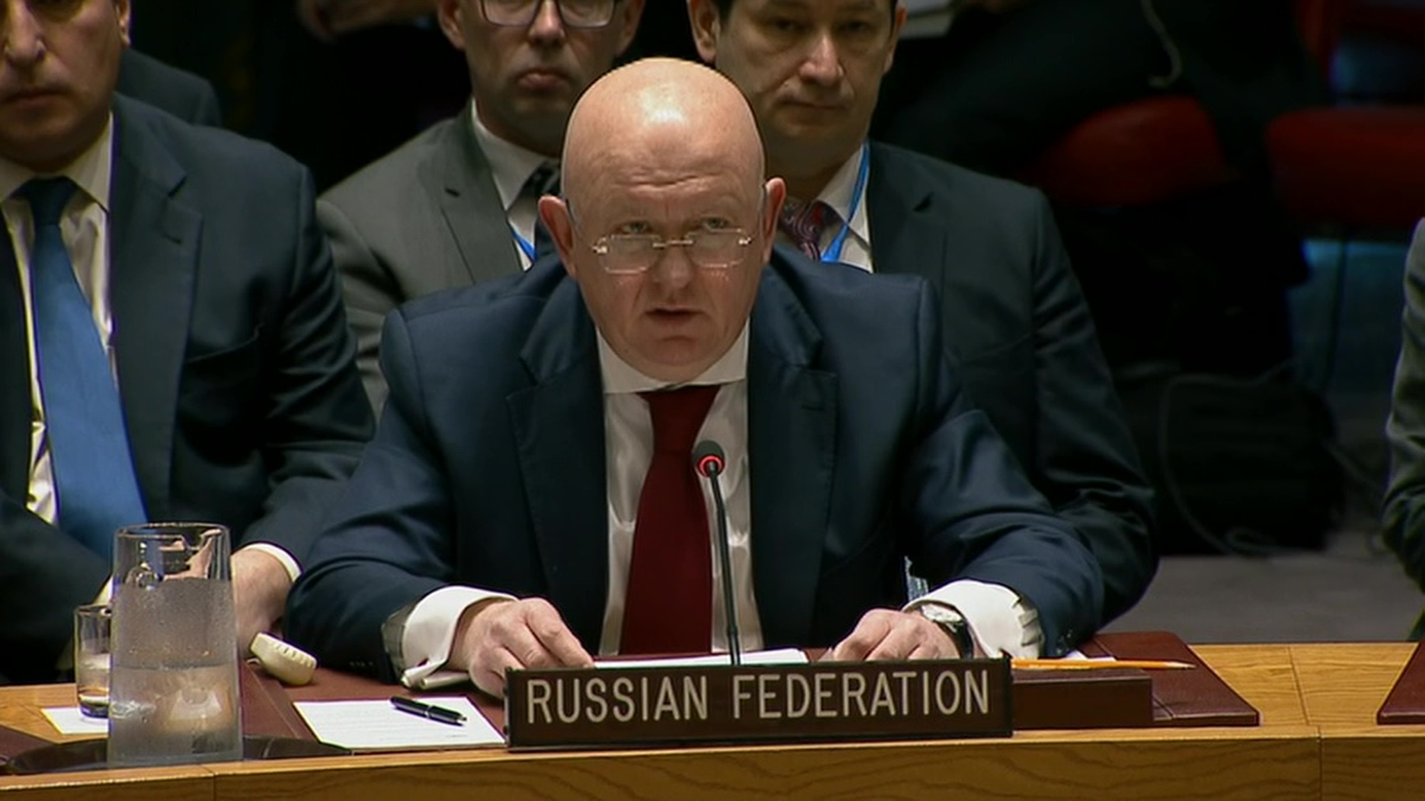Небензя: стыдно, что бомбежку Сирии обосновали статьей Конституции США