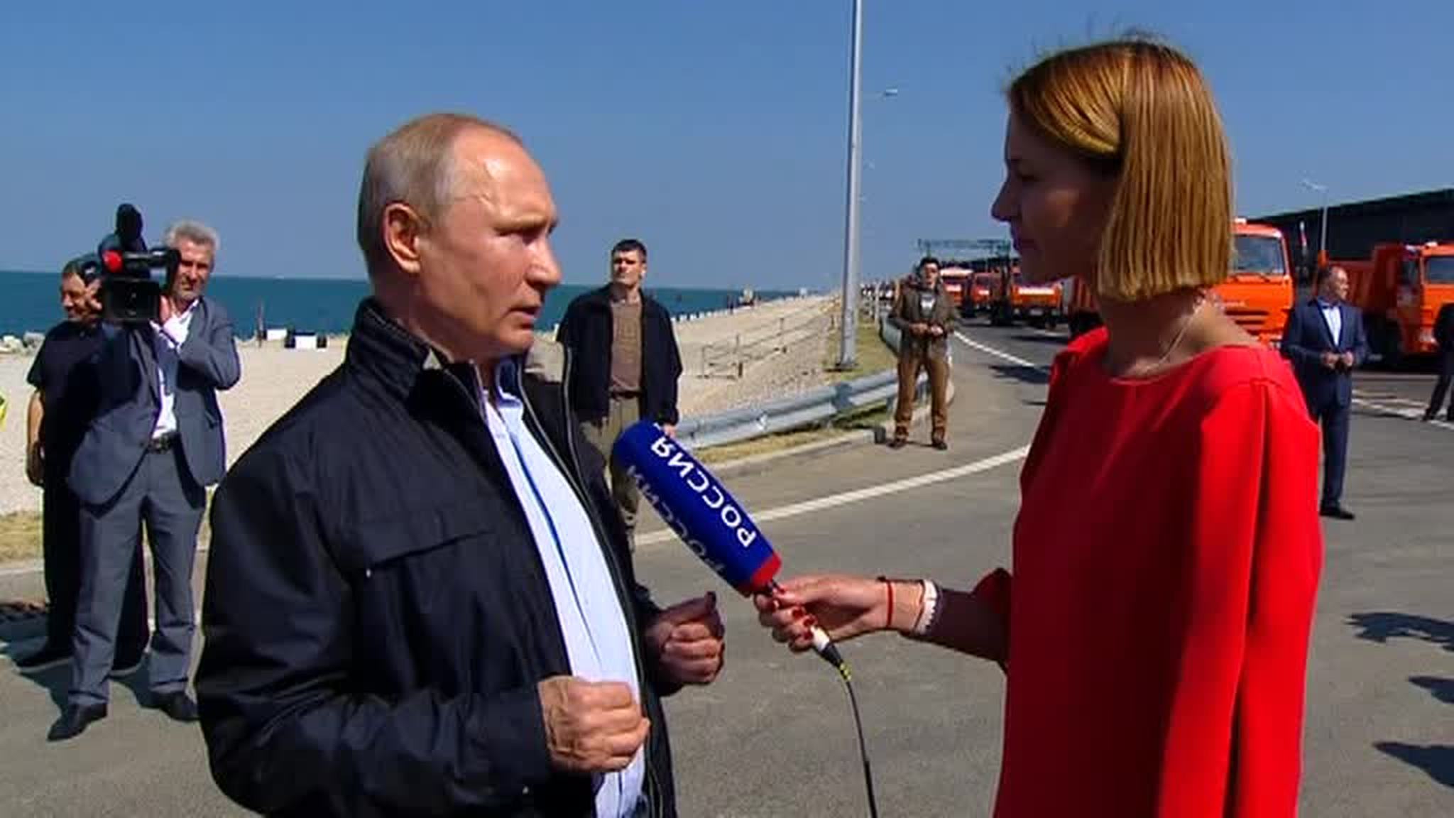 Putin: Crimean Bridge Showcases the Best of Russian Technology, Domestic Manufacturing