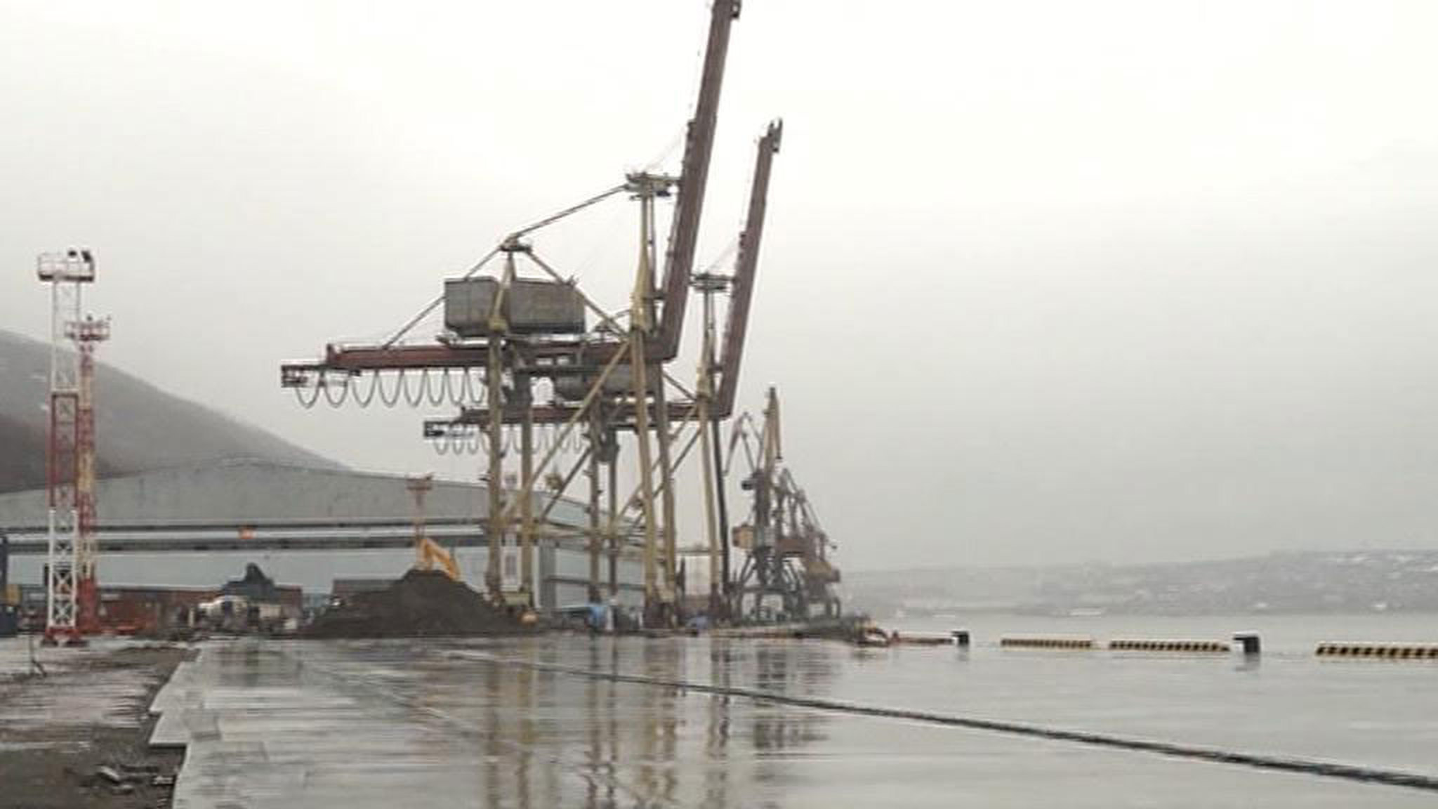 Реконструкция порта: морской причал в Магадане откроют в конце июня