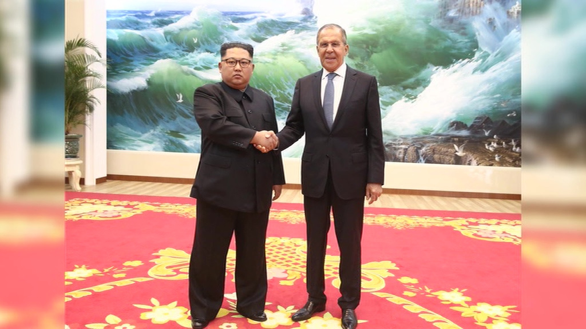 Lavrov Visits the Hermit Kingdom: Peace of Peninsula Hangs in the Balance of Negotiations
