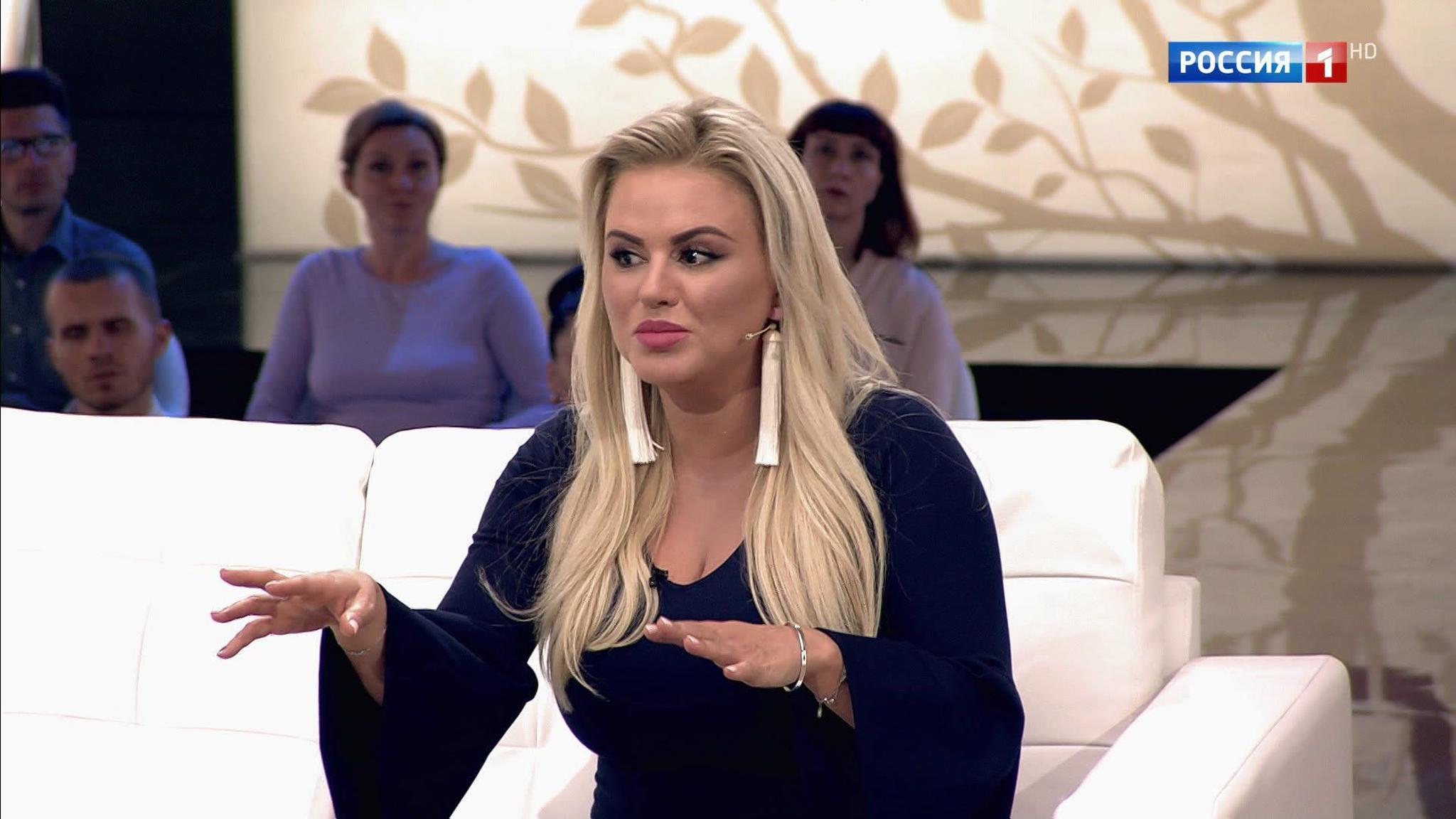 Анна Семенович об уходе из спорта: "Меня спасла попса!"