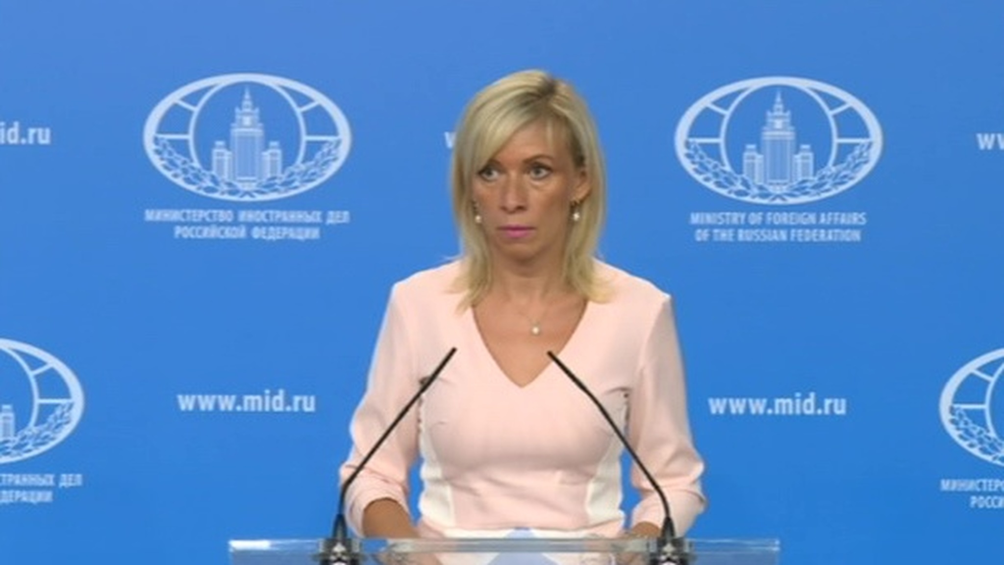 Захарова: Россия готова к взаимодействию с Британией по инцидентам в Солсбери и Эймсбери