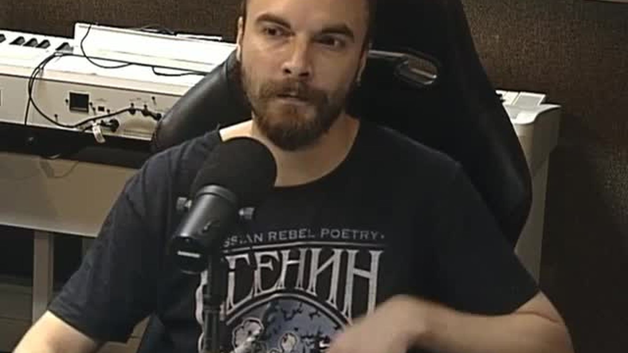 О содержании птиц дома