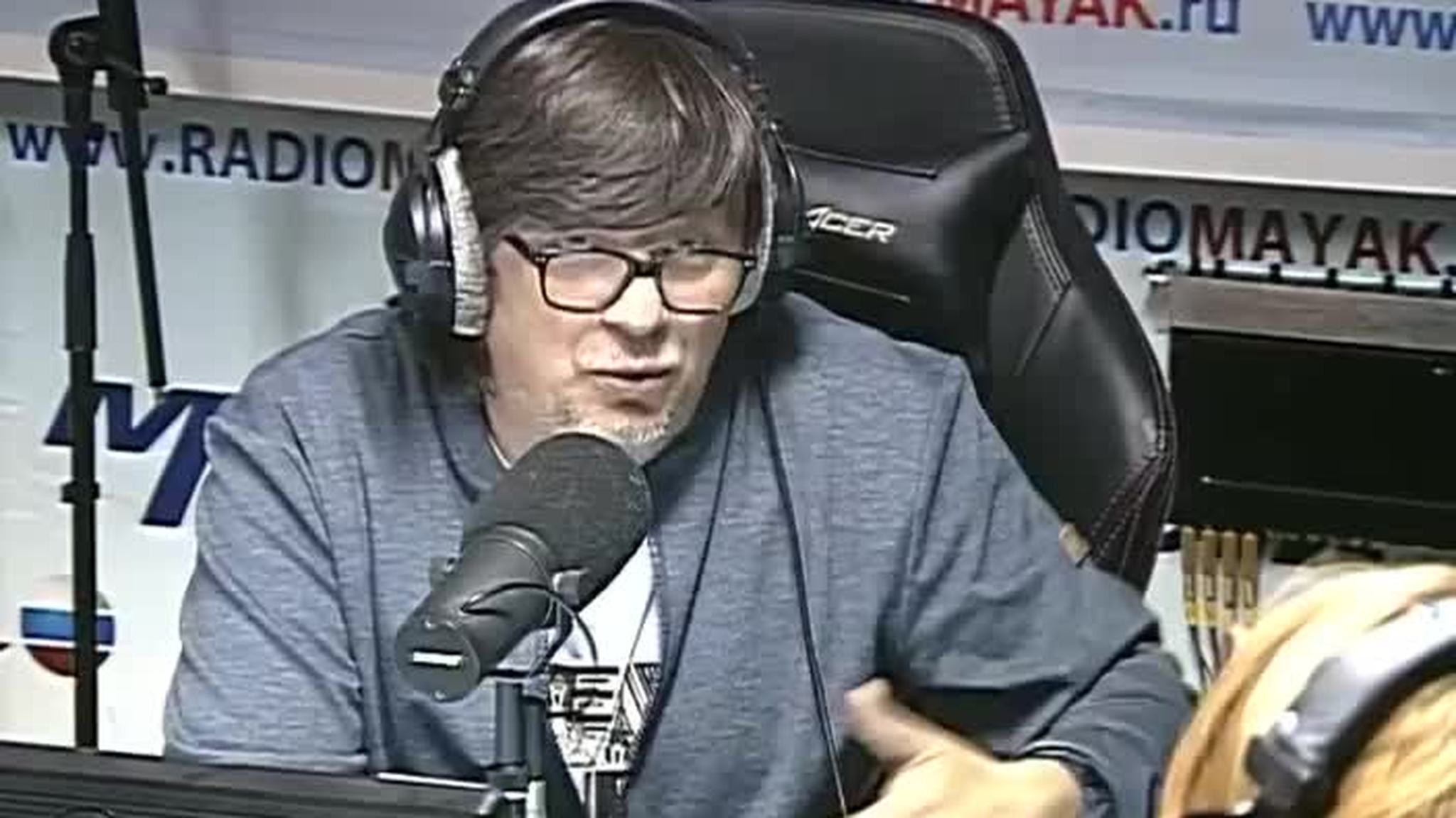 Вашего ребёнка обижает одноклассник. Что делать?
