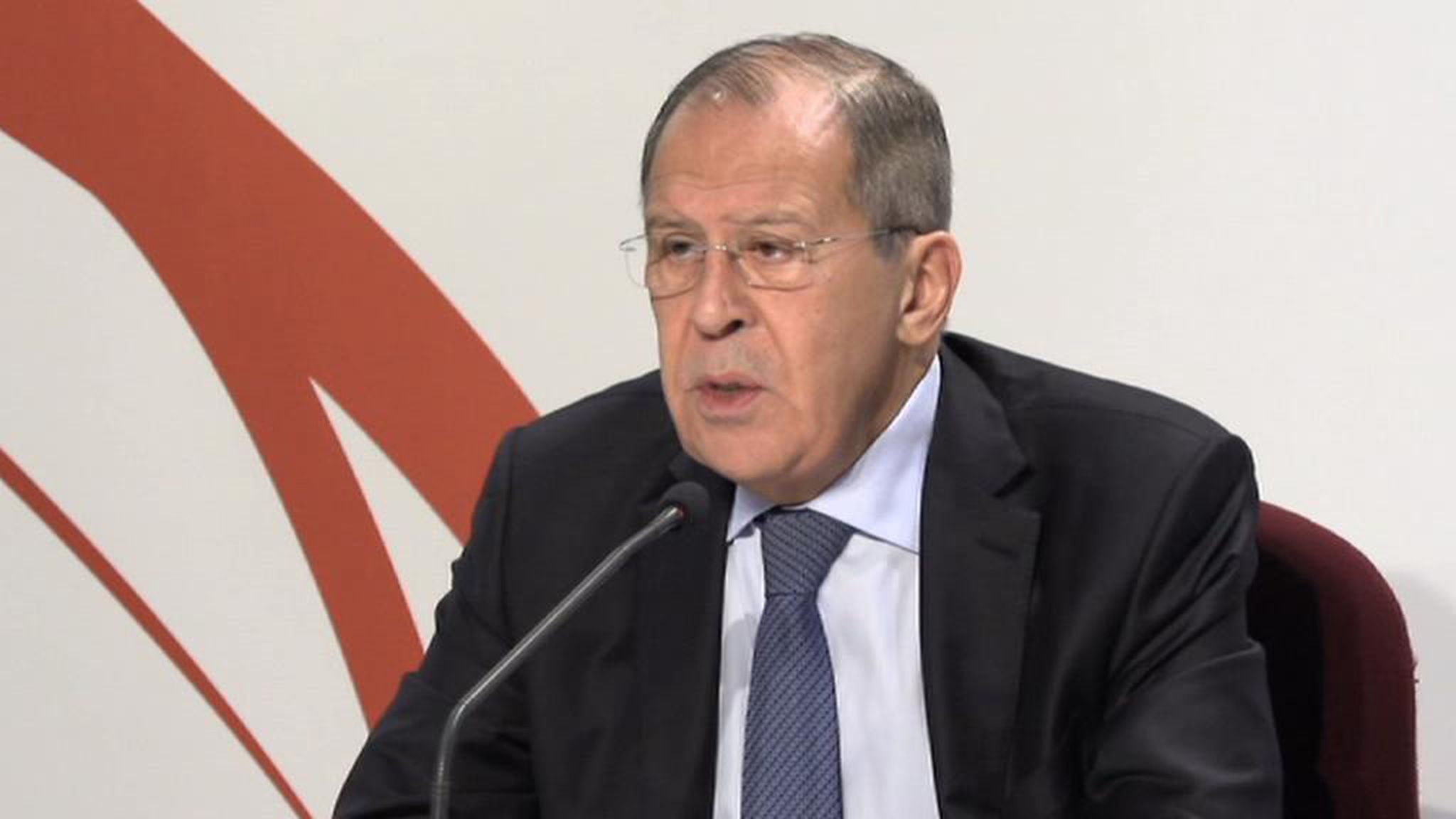 Лавров: предложение РФ о продлении договора о сокращении СНВ остается в силе