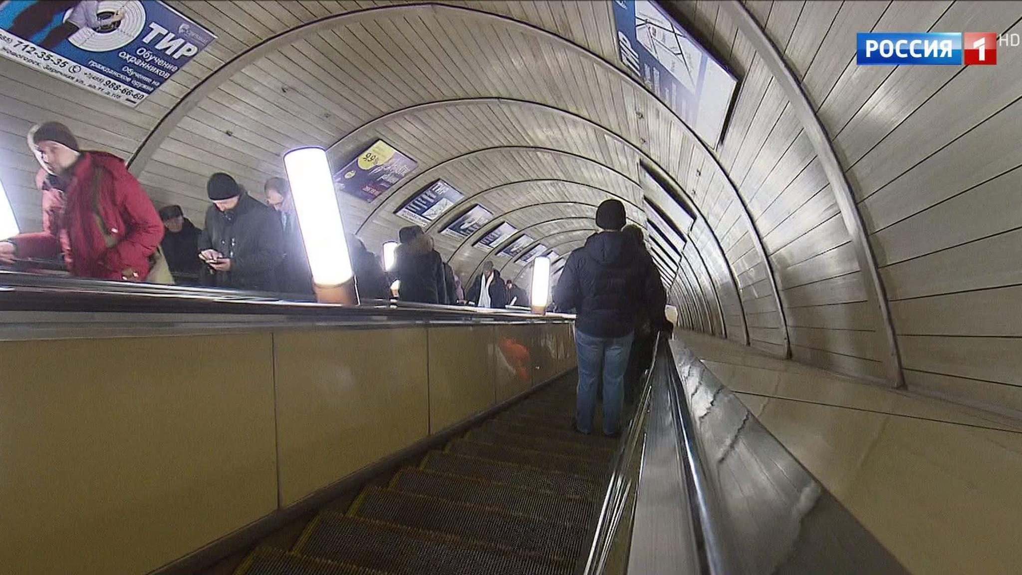 Московское метро будет работать всю новогоднюю ночь