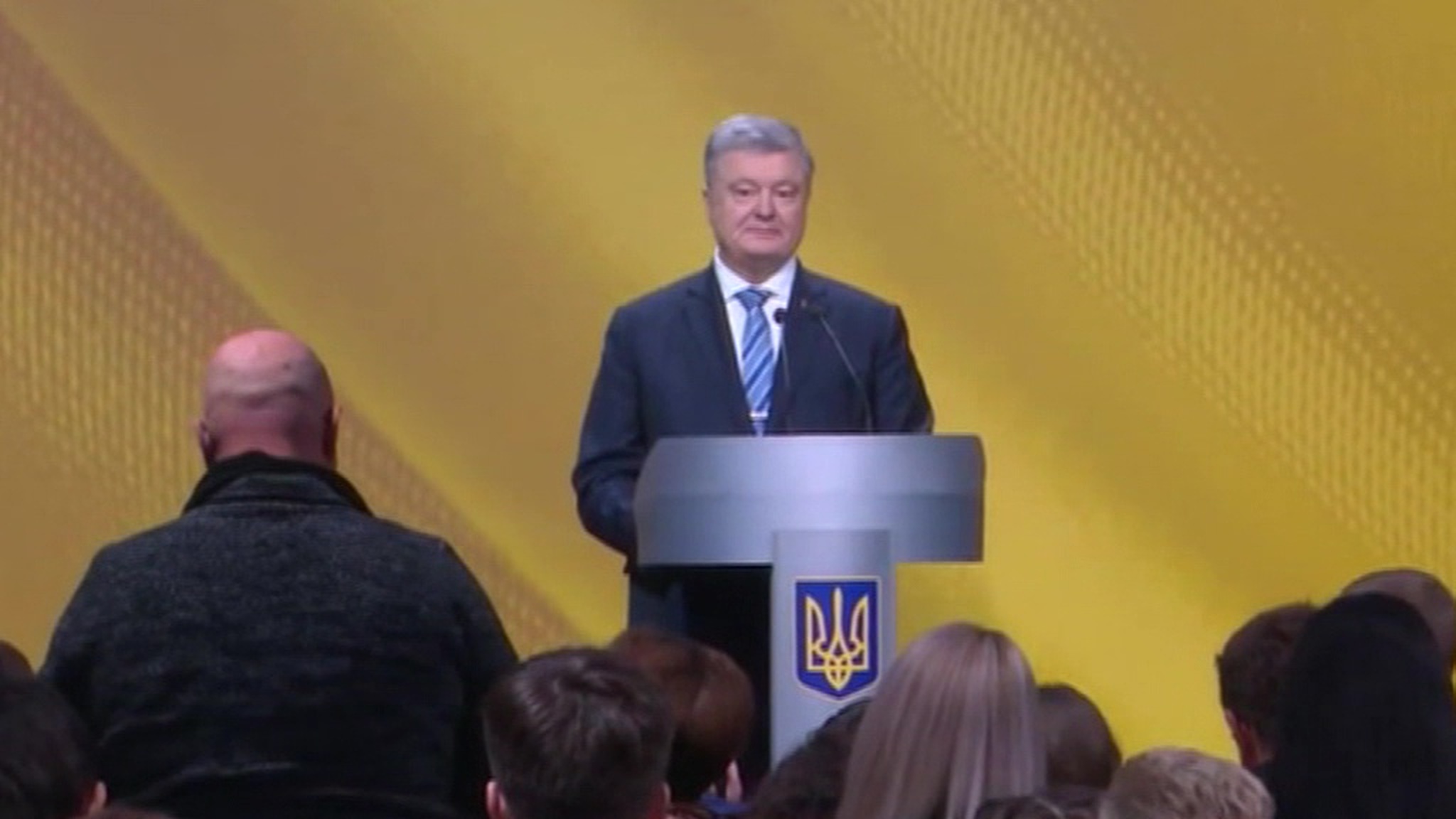Украинских чиновников проверят на наличие родственников из России