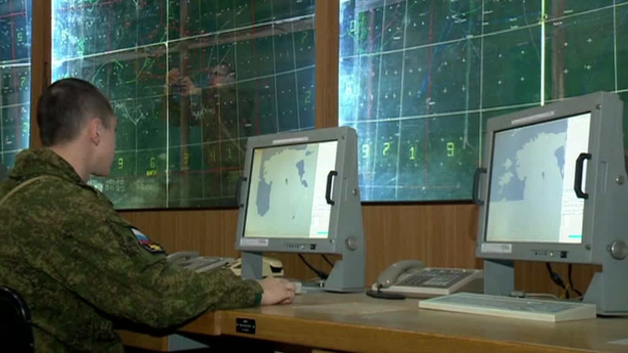 Воины-зенитчики встретили Новый год на посту