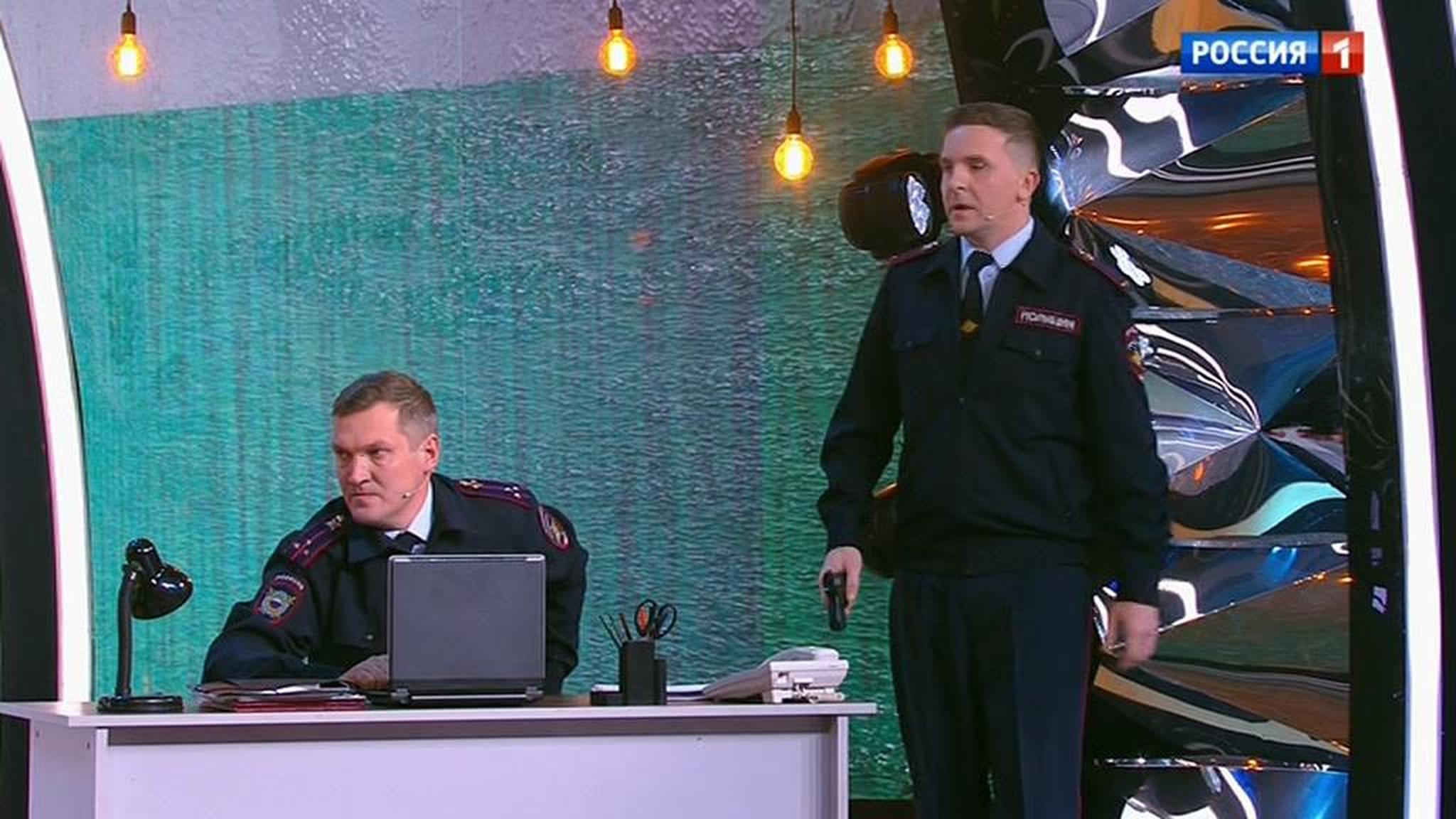 Эфир от 04.01.2019 "В полицейском участке" Игорь Ознобихин, Алексей Базанов