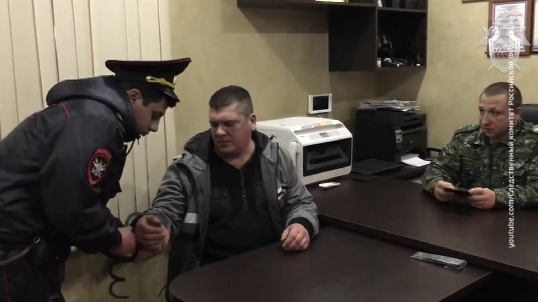 "После этого не помню": авиадебошир списал свою выходку на алкоголь из дьюти-фри
