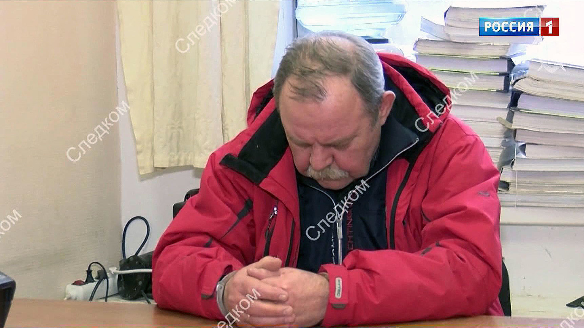 СК: по делу Арашукова-старшего допрашивают пятерых подозреваемых