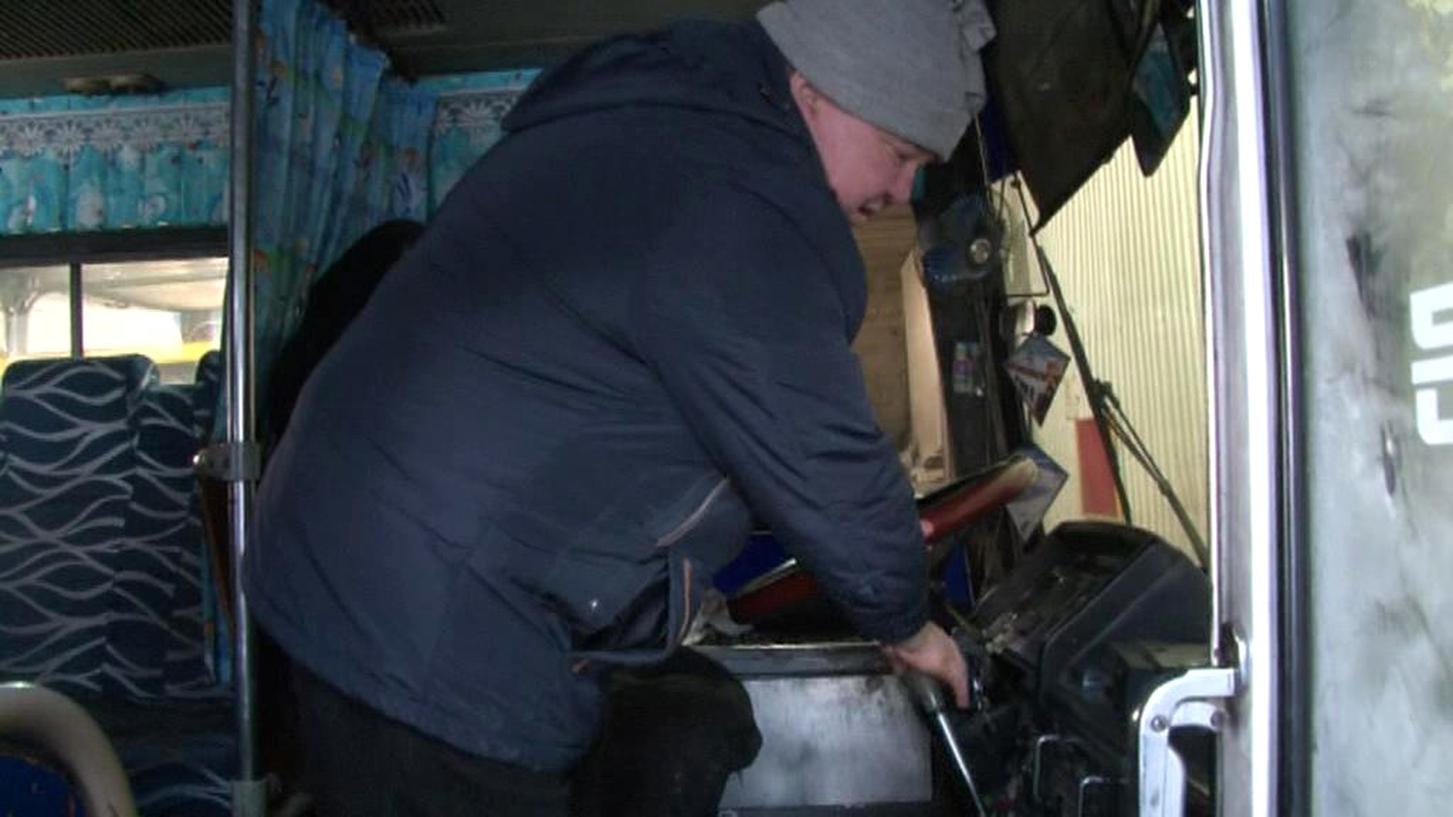 Ветеран полиции спас пассажиров автобуса от серьезной аварии