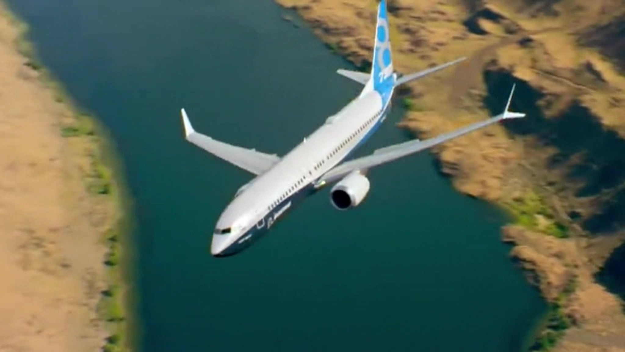 В Орландо совершил аварийную посадку Boeing 737 MAX