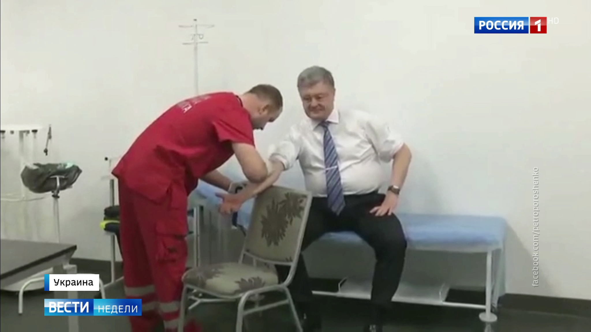 Сдача анализов: Зеленский подергал за ниточки Порошенко