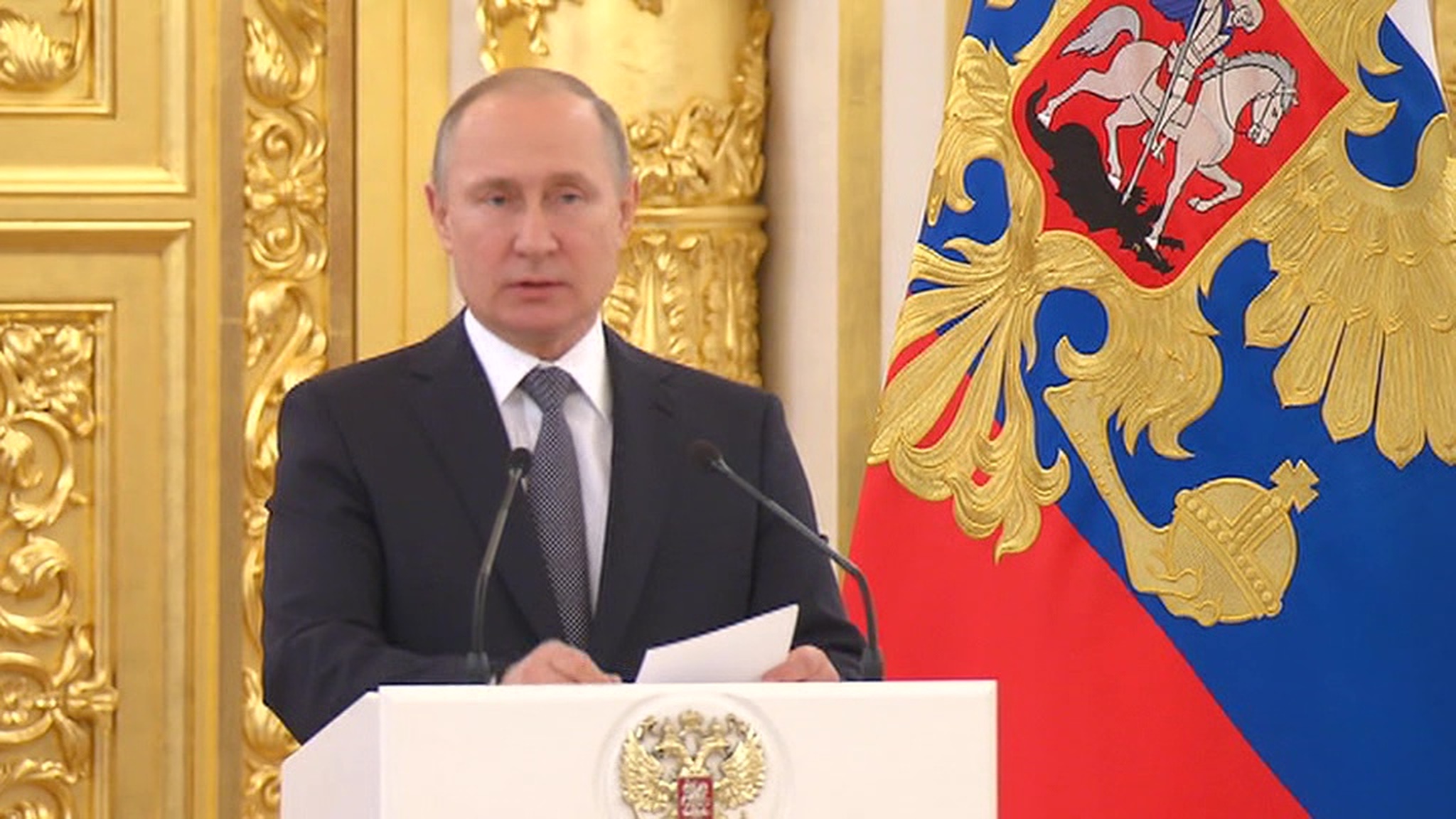 Путин рассказал о новейшем оружии на встрече с офицерами и прокурорами