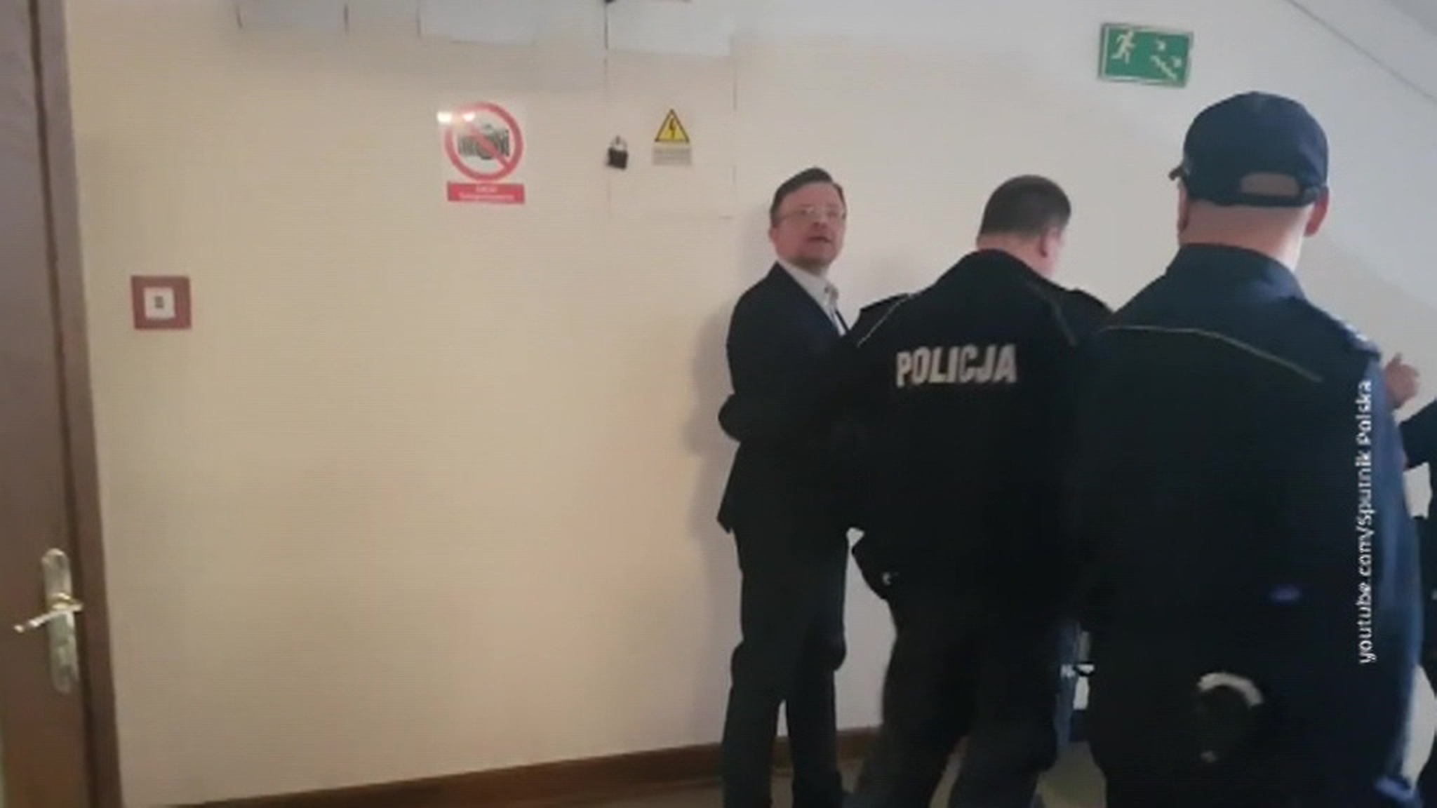 Поляка обвинили в шпионаже и посадили в тюрьму за агитацию нормальных отношений с Россией