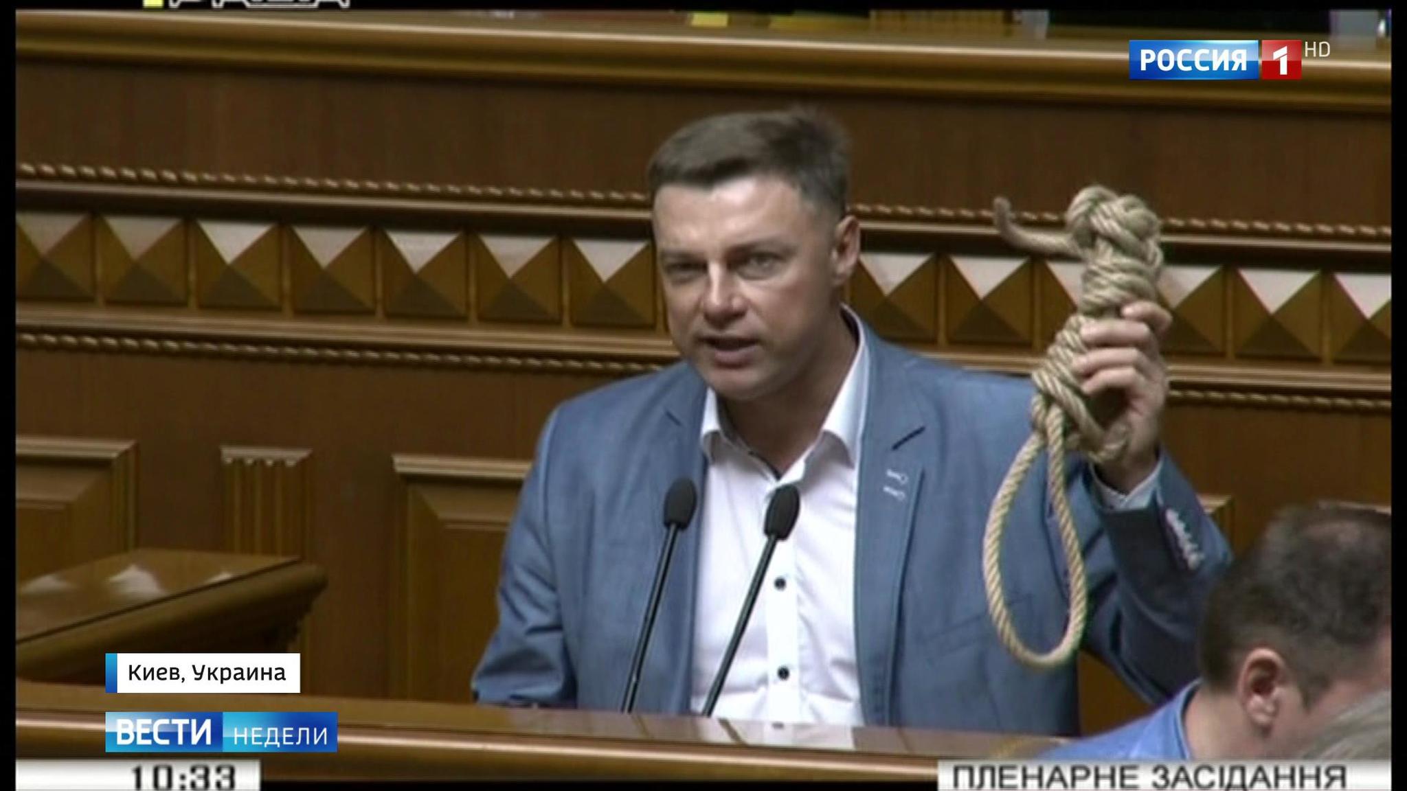 Инаугурацию Зеленского предваряет бегство чиновников