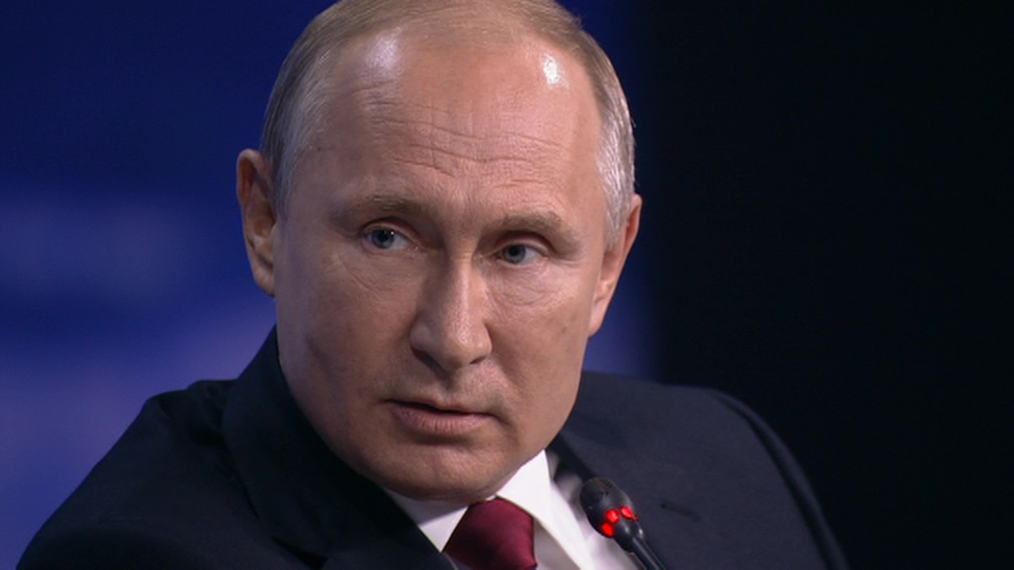Путин оценил талант перевоплощения Зеленского