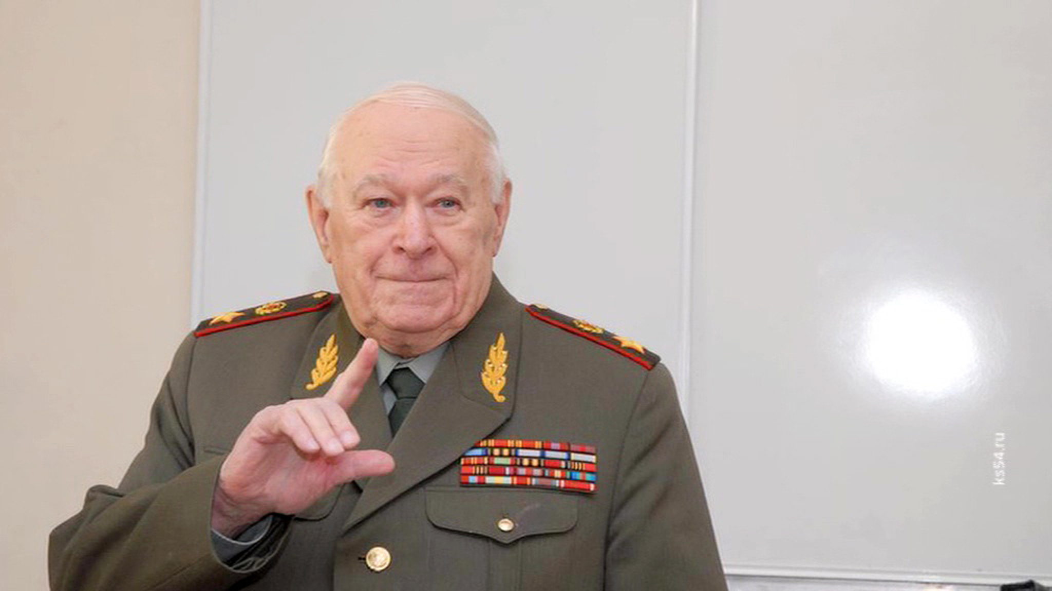 Умер бывший начальник "идеологического" управления КГБ Филипп Бобков