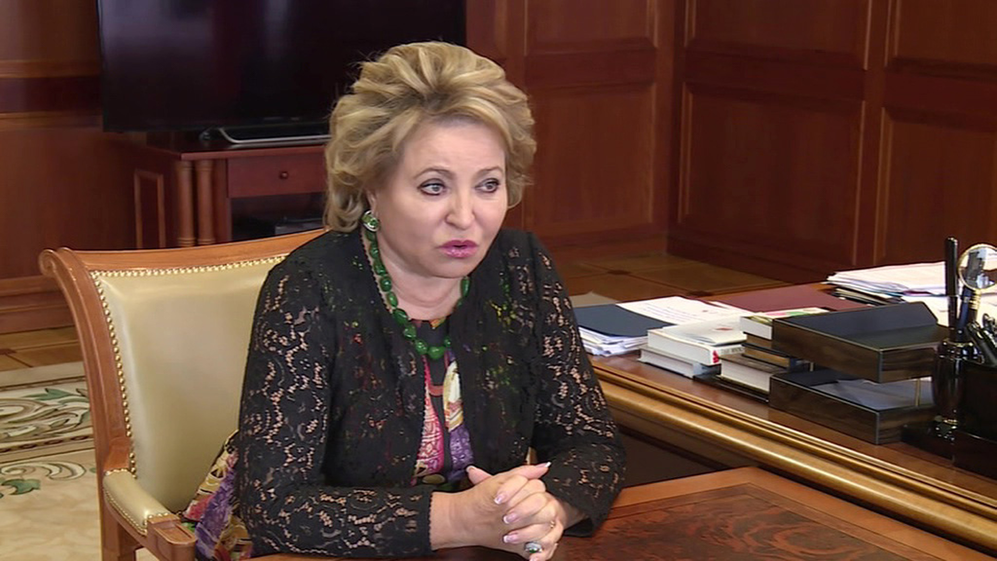 Валентина Матвиенко встретилась с врио губернатора Астраханской области Игорем Бабушкиным