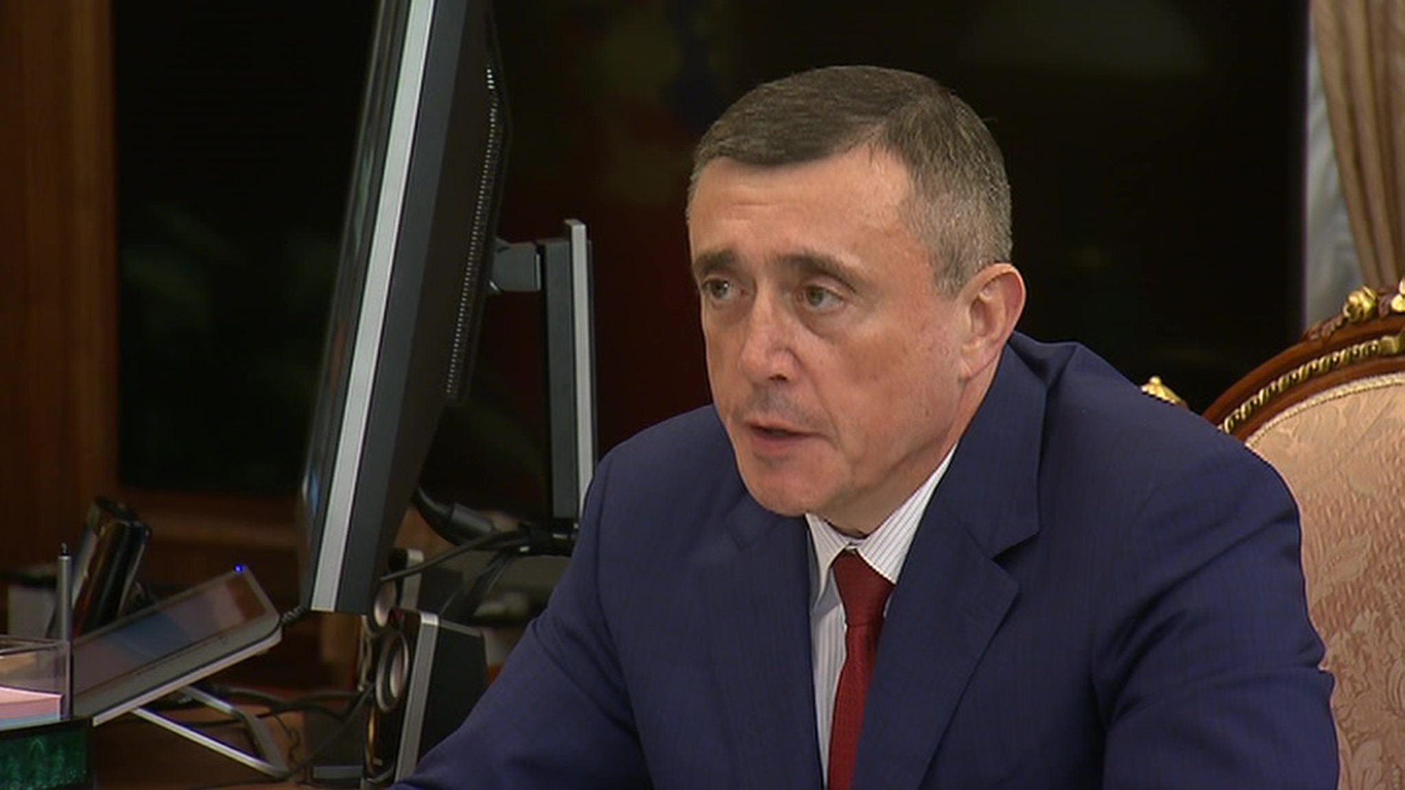 На рабочей встрече с Путиным Лимаренко рассказал о кадровой проблеме на Сахалине