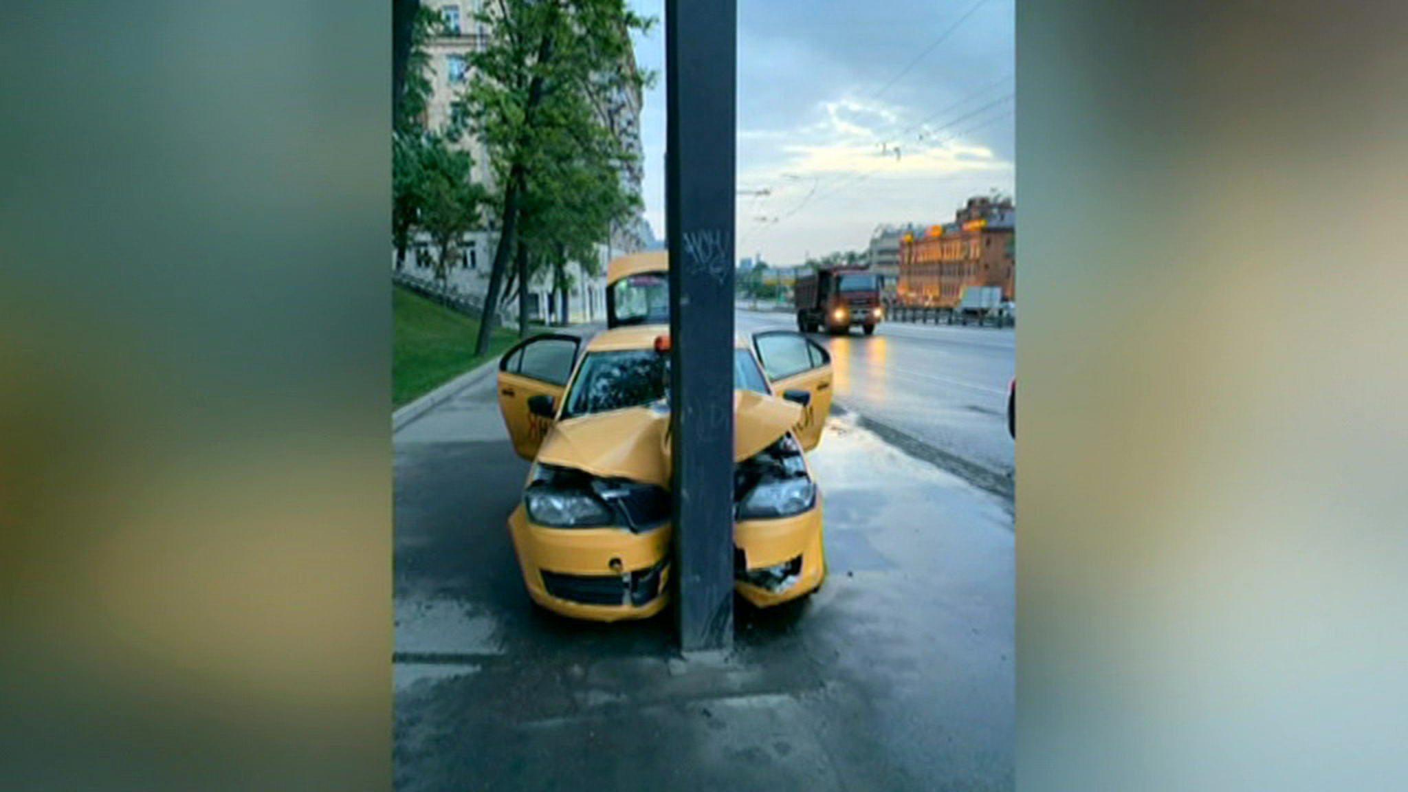 Смертельная игра в шашечки: с кого спросить, если такси не довезет?