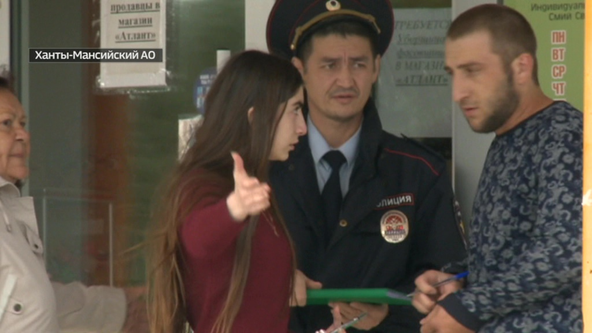 В Нижневартовске буйный водитель набросился на съемочную группу