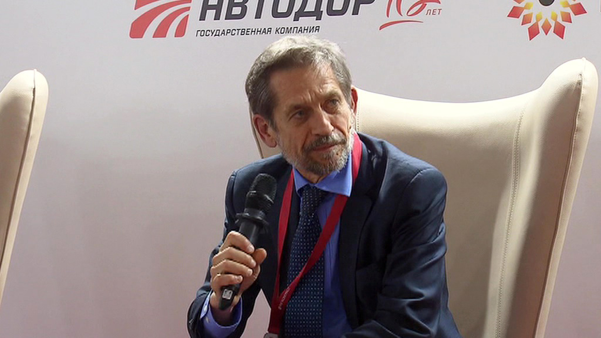 Во Владивостоке прошла презентация сборника докладов "К Великому океану: хроника поворота на Восток"