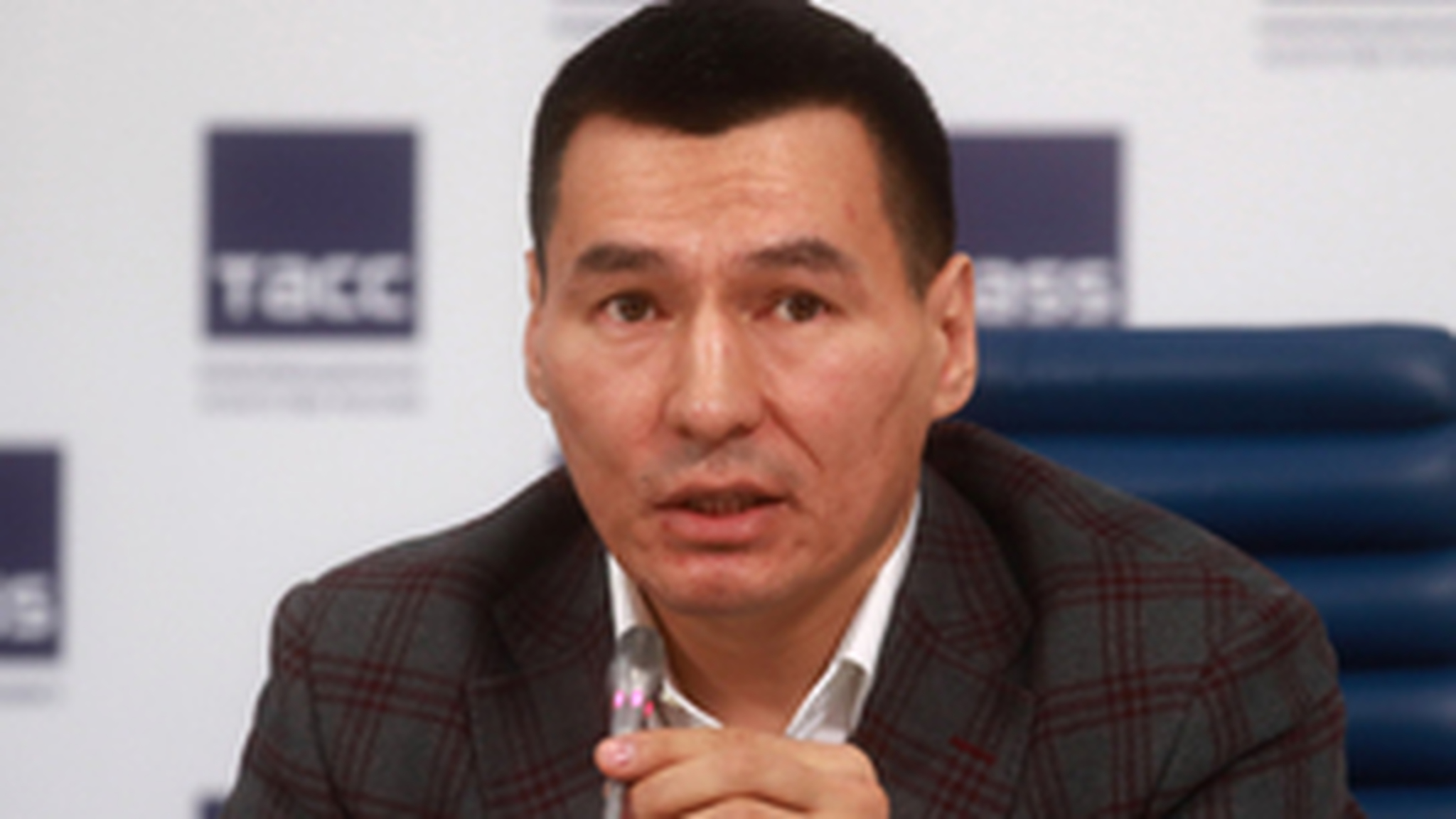 Выборы в Калмыкии: оценка Бату Хасикова