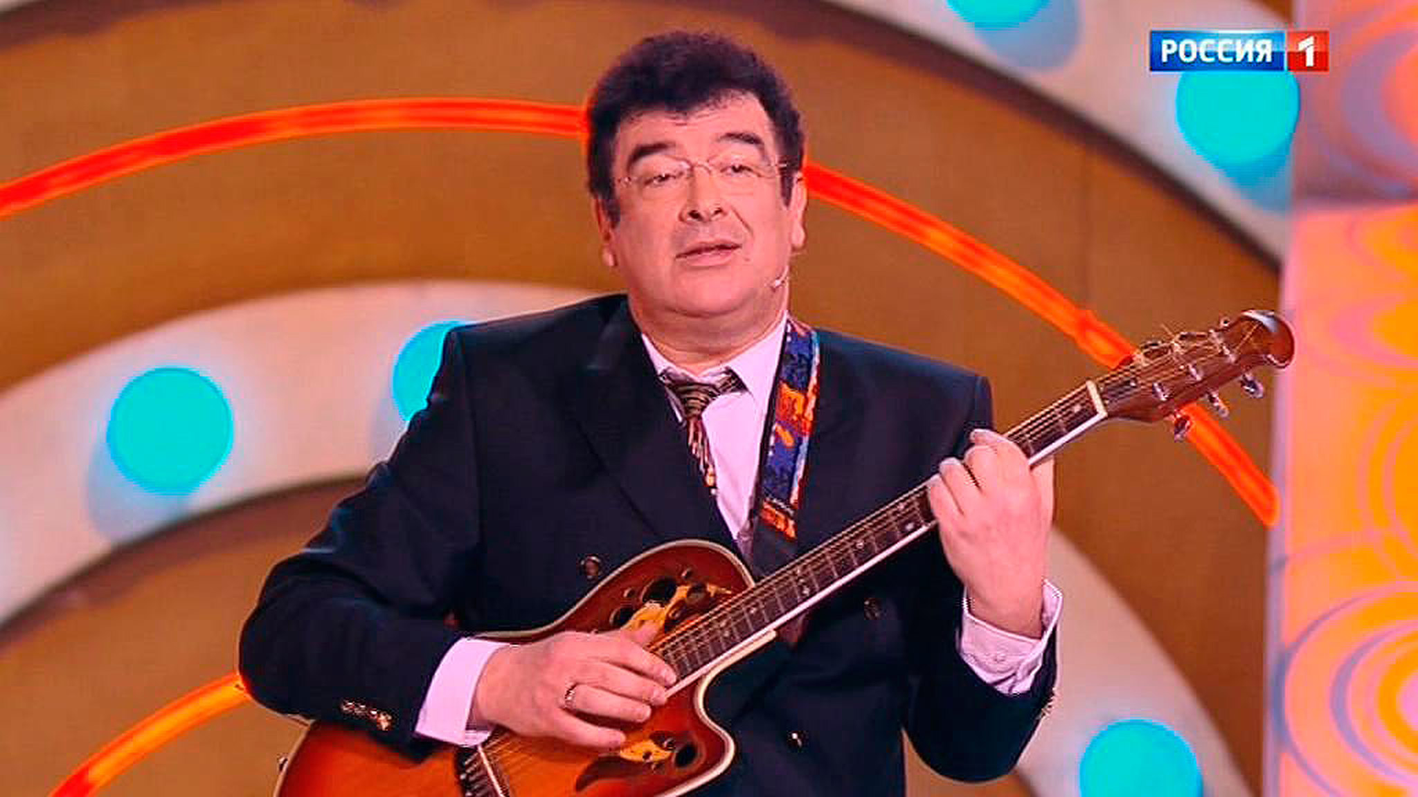 Эфир от 21.09.2019 Михаил Смирнов песня "Бдыщ"
