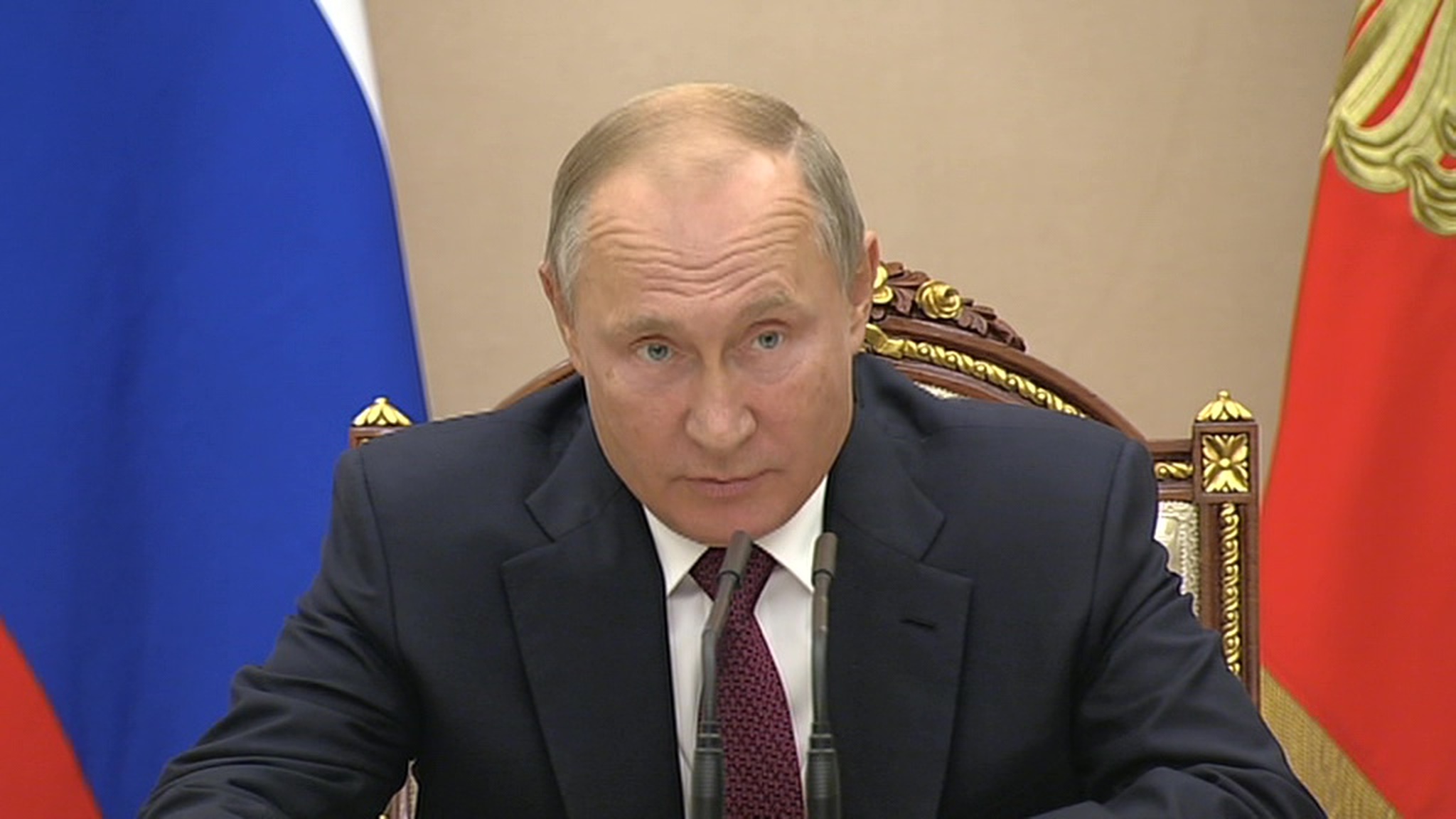 Путин ждет от чиновников выполнения просьб жителей Иркутской области, пострадавших от паводка