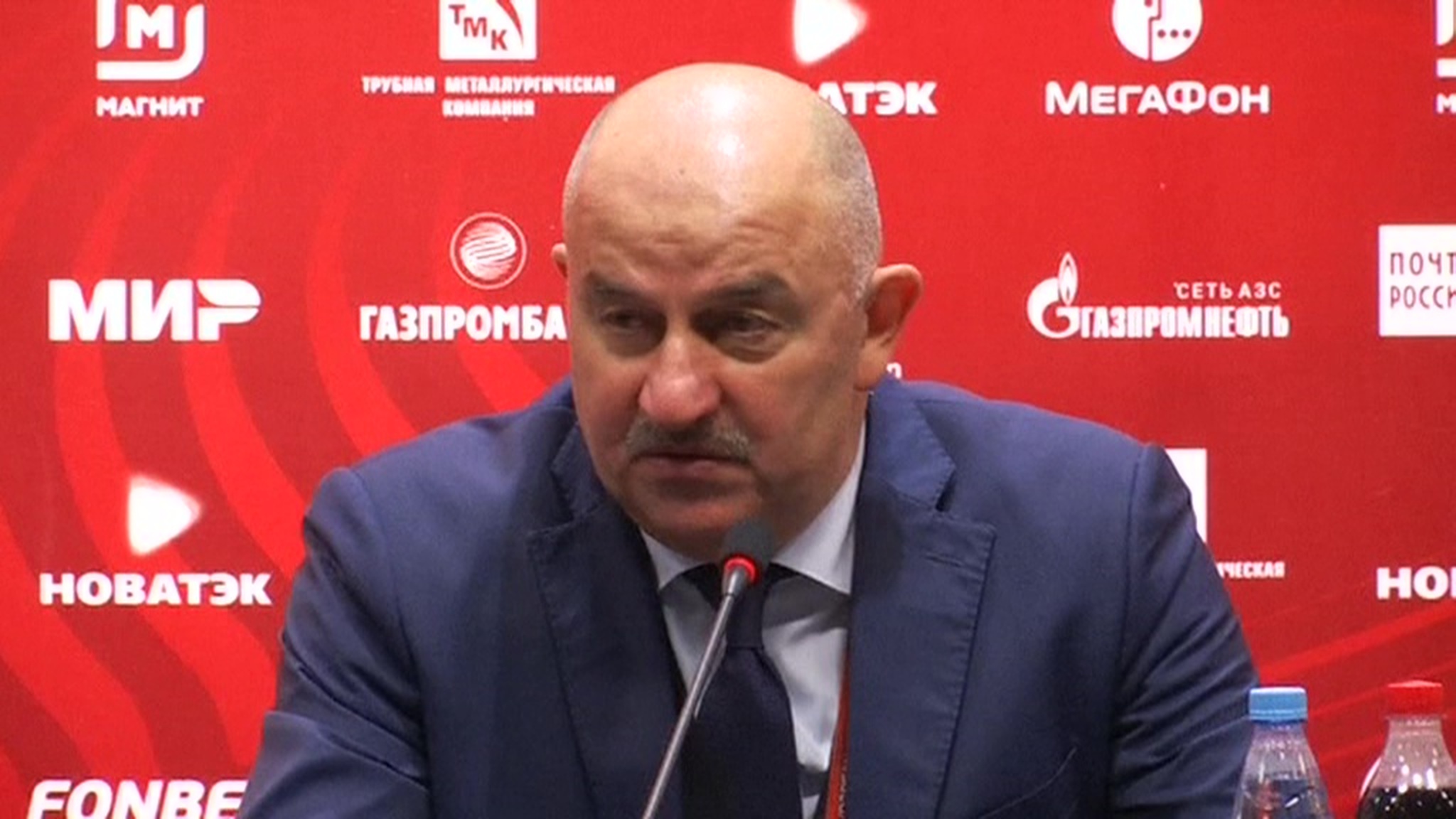 Станислав Черчесов: не будем устраивать разбор полетов публично