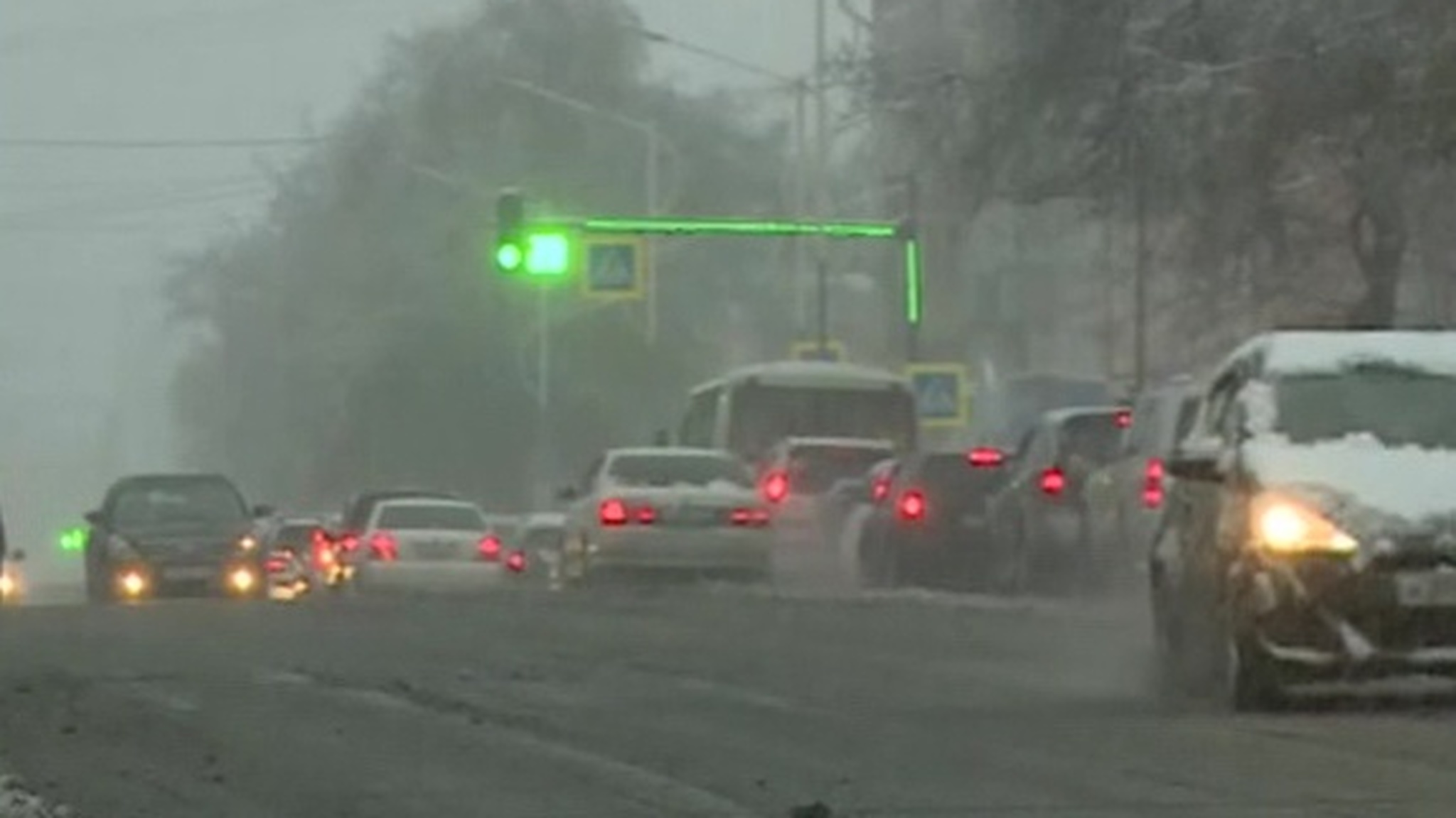 Благовещенск за несколько часов перешел из осени в зиму