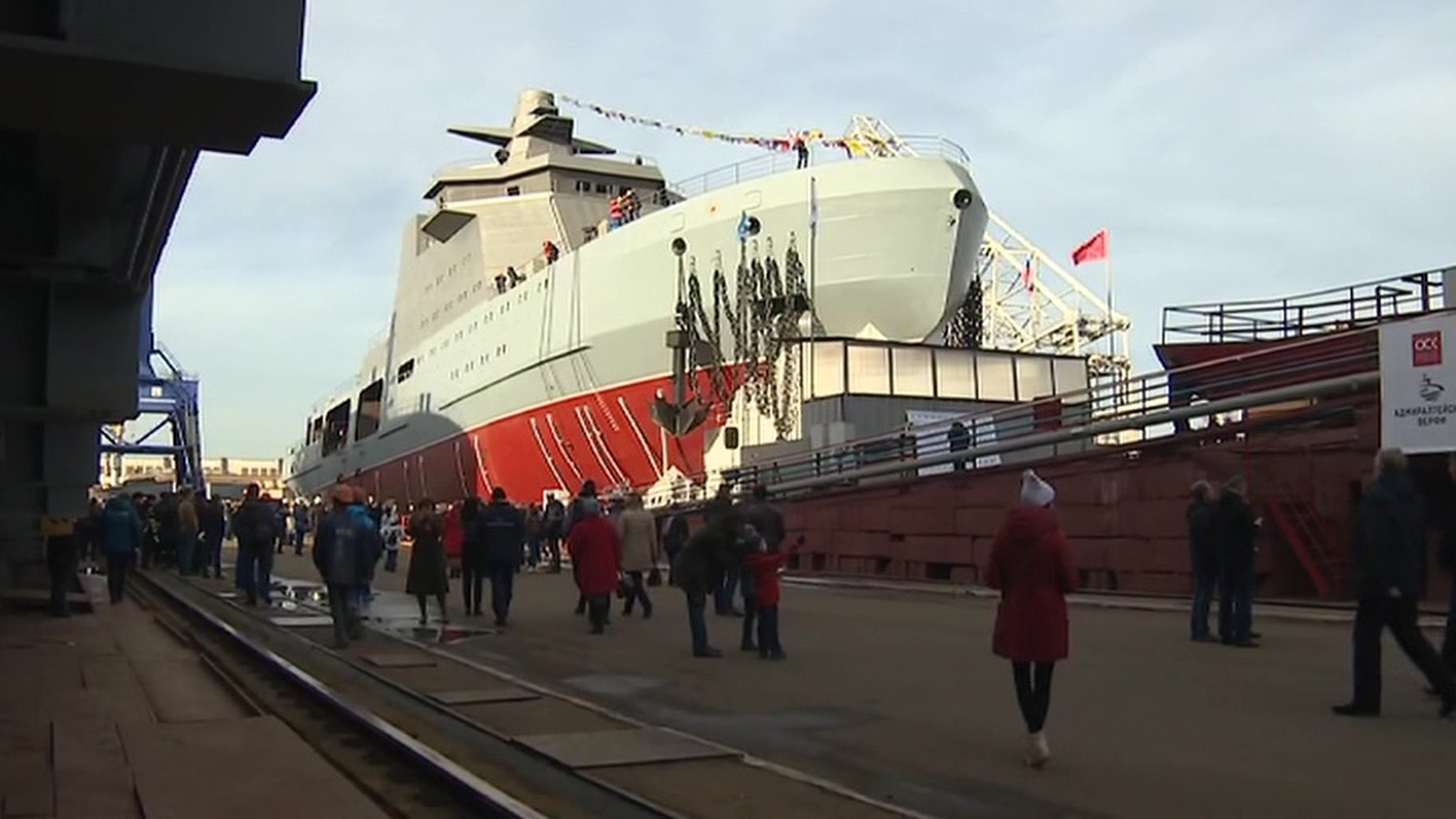 Первый российский боевой ледокол спустили на воду