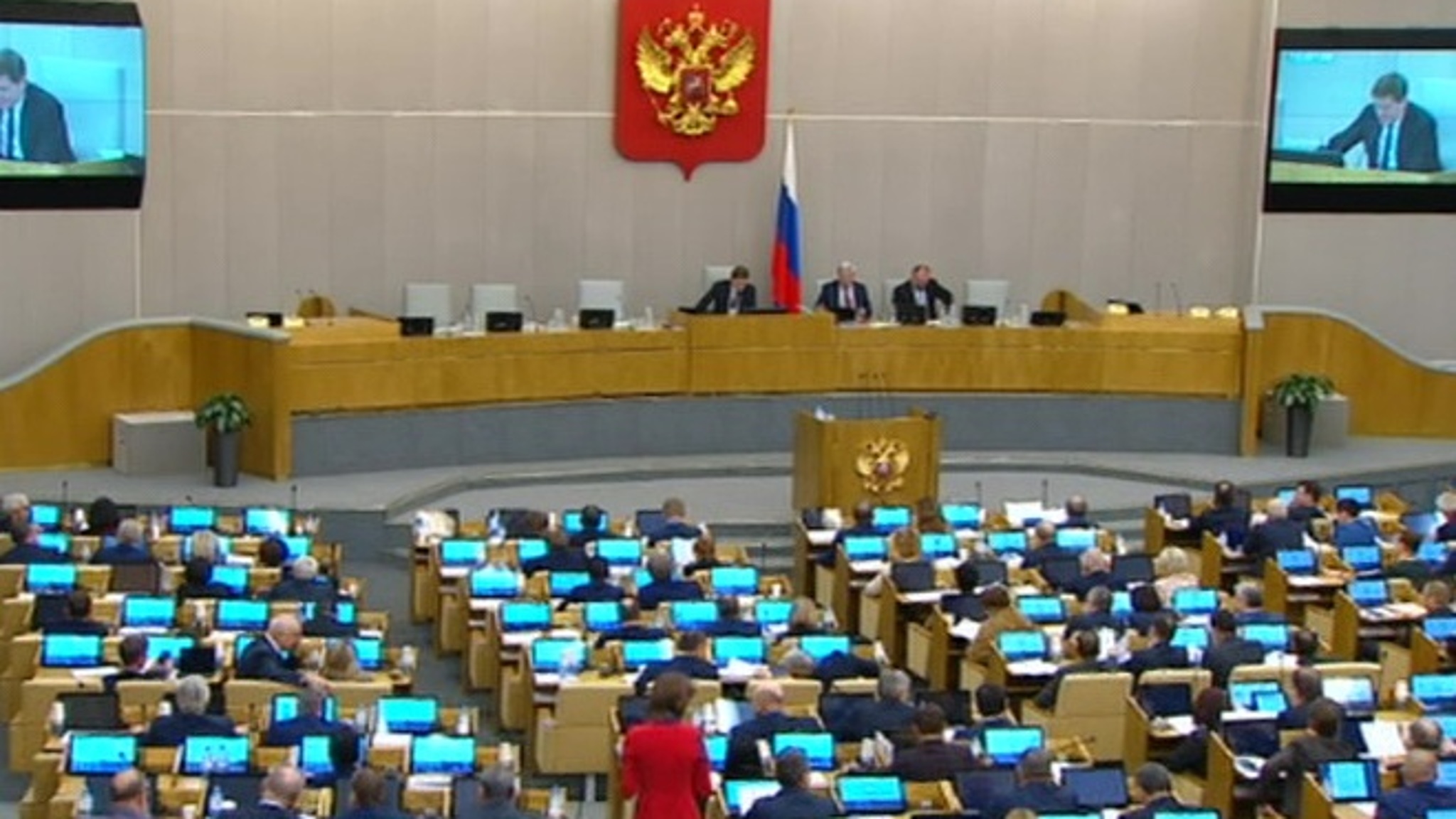 Госдума ратифицировала соглашение о строительстве русских школ в Таджикистане
