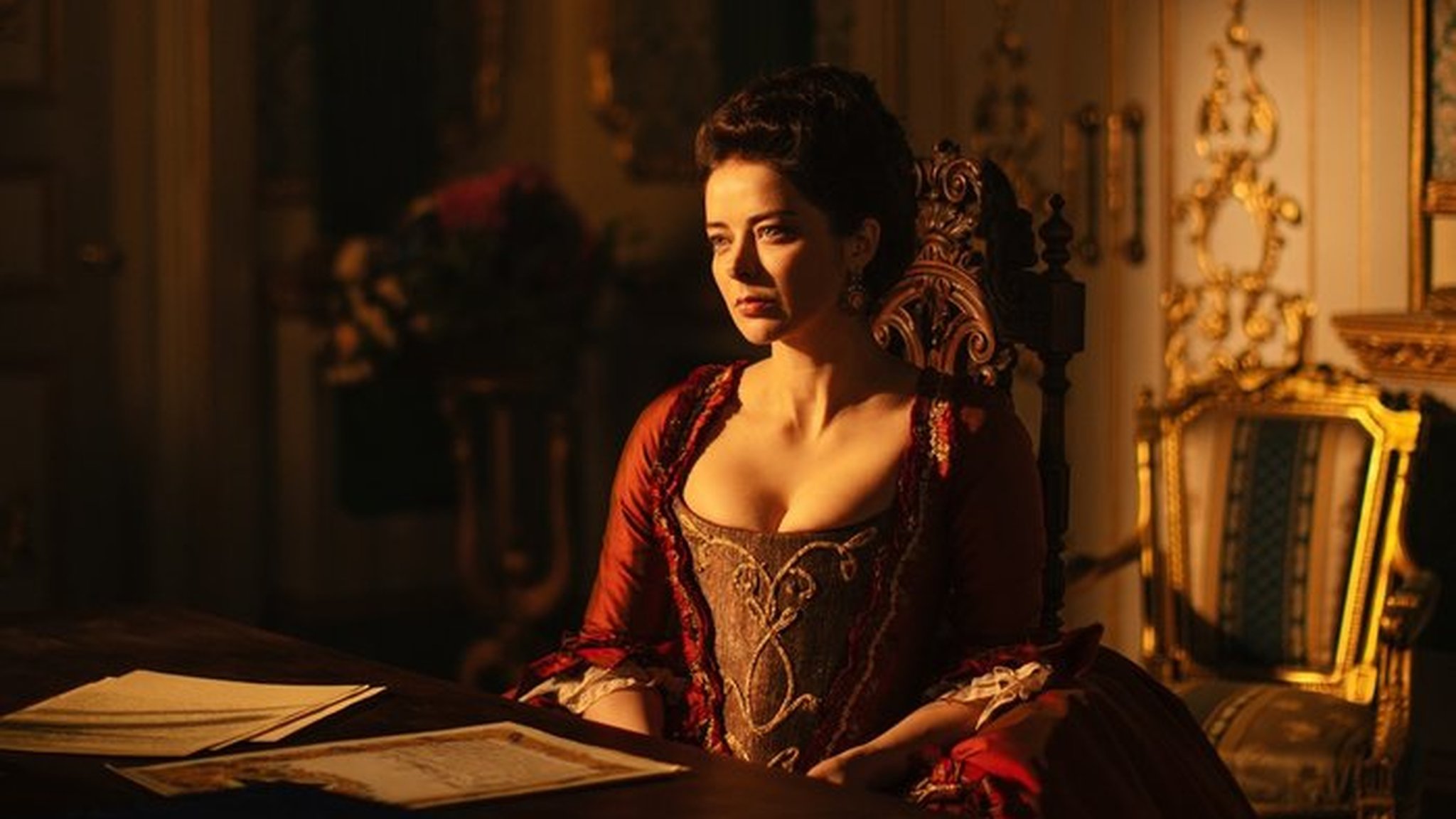 11 сериалов для тех, кто ждет премьеру драмы "Елизавета"