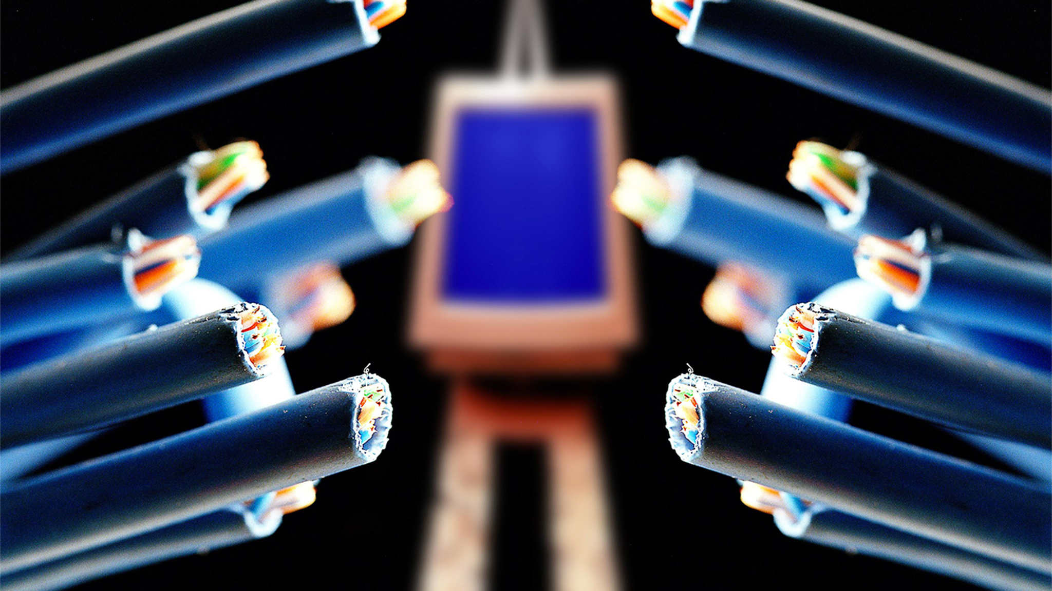 Суд на Украине постановил заблокировать четыре критикующих власть телеграм-канала