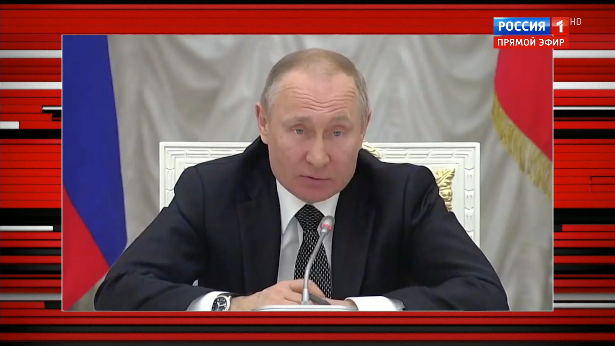900 предложений по поправкам в Конституцию (эфир от 26.02.20)