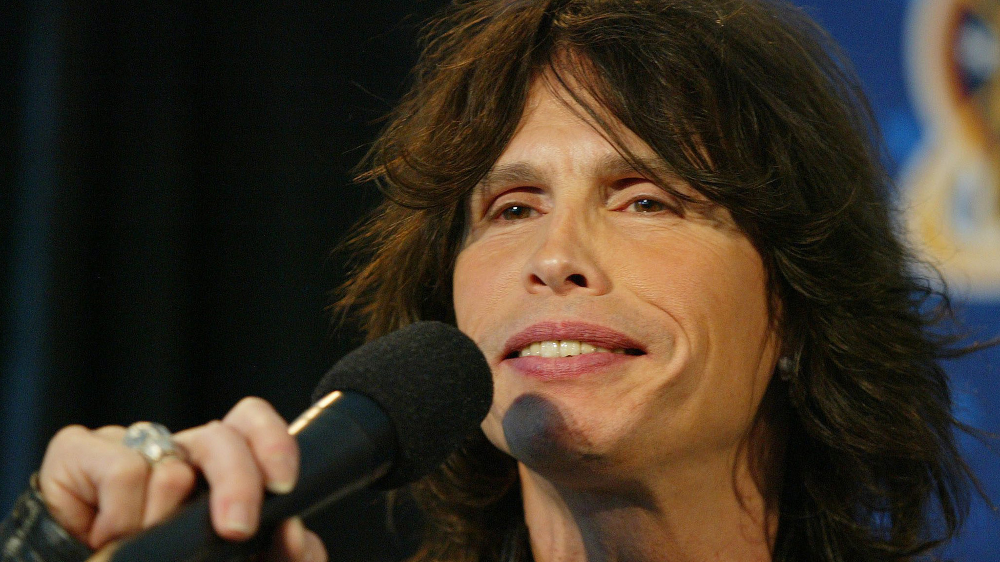Солиста Aerosmith обвинили в сексуальном насилии над несовершеннолетней