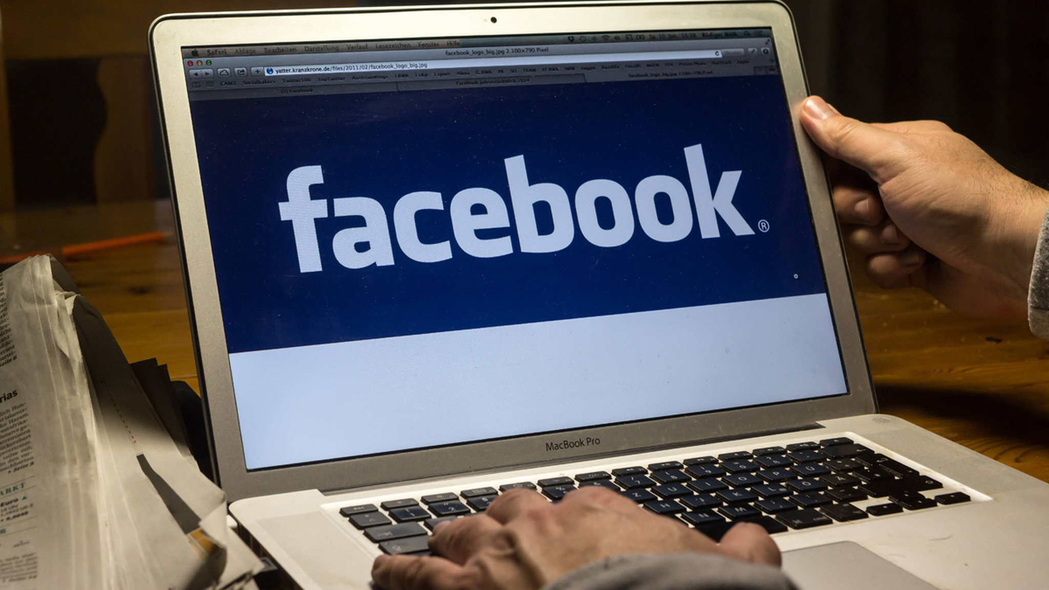 Американский Facebook уличили в русофобии