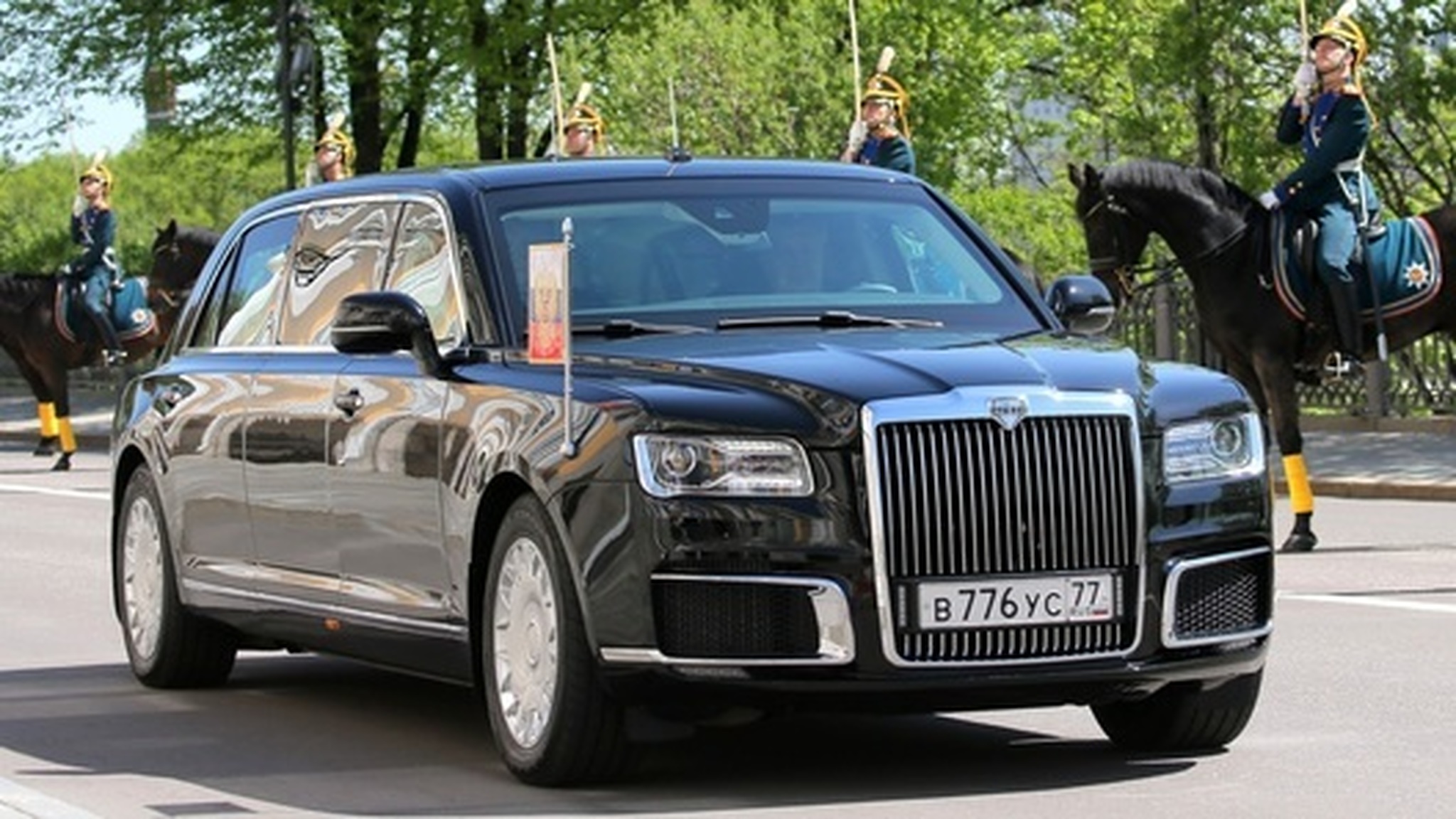 The Kortezh Car Conspiracy Revealed! Putin Unveils Russia’s First Luxury Brand Limousine Line